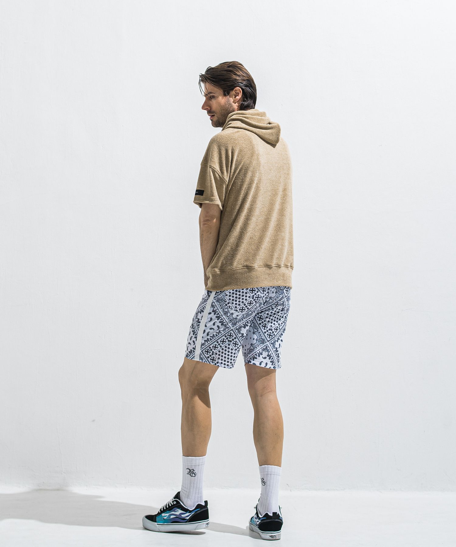 RUSH SHORTS / RC40-HP-002 / ラッシュガードショーツ / バンダナホワイト (5月下旬入荷予定)