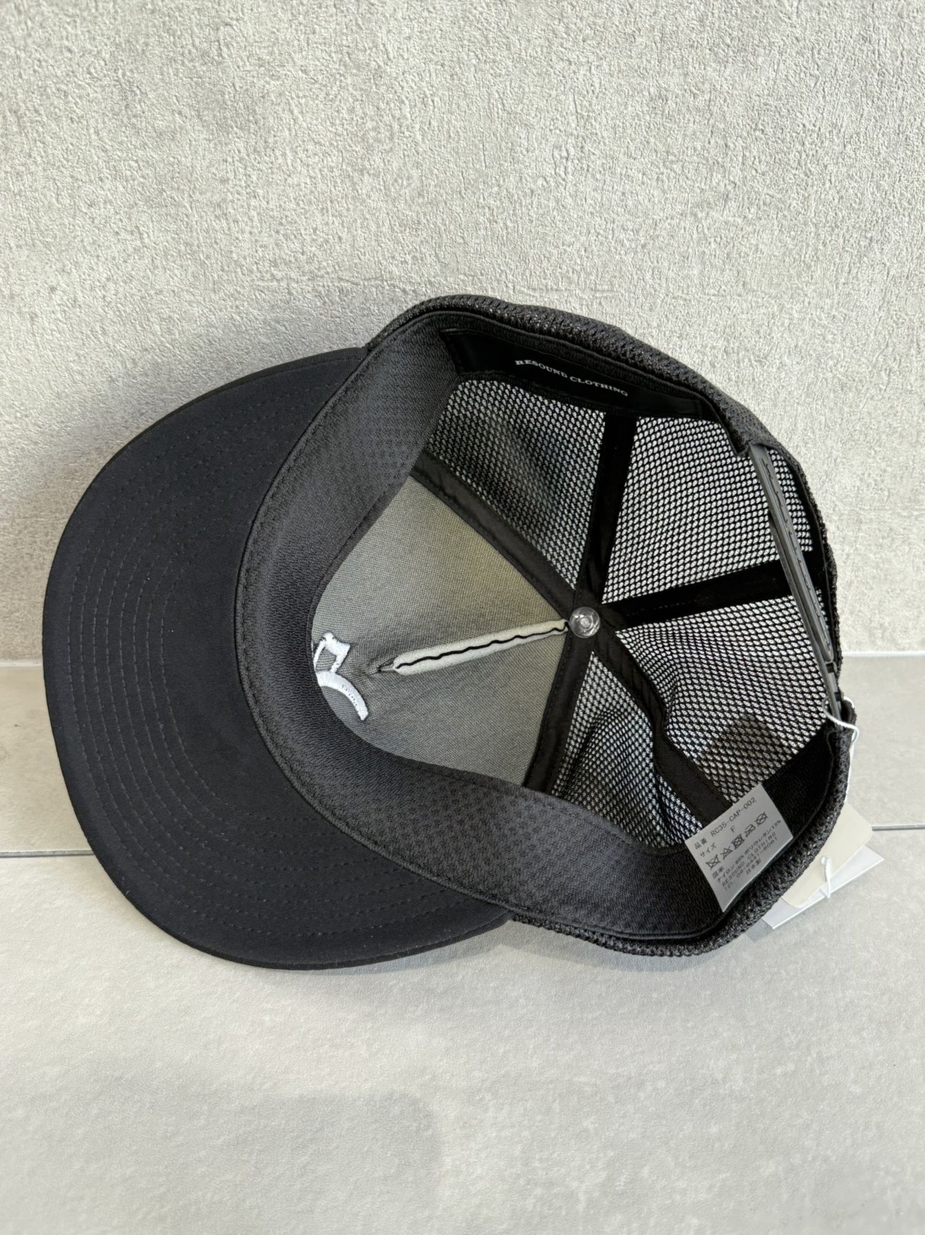 RC MESH CAP / RC35-CAP-002 / ロゴ刺繍メッシュキャップ / ブラック×ホワイト