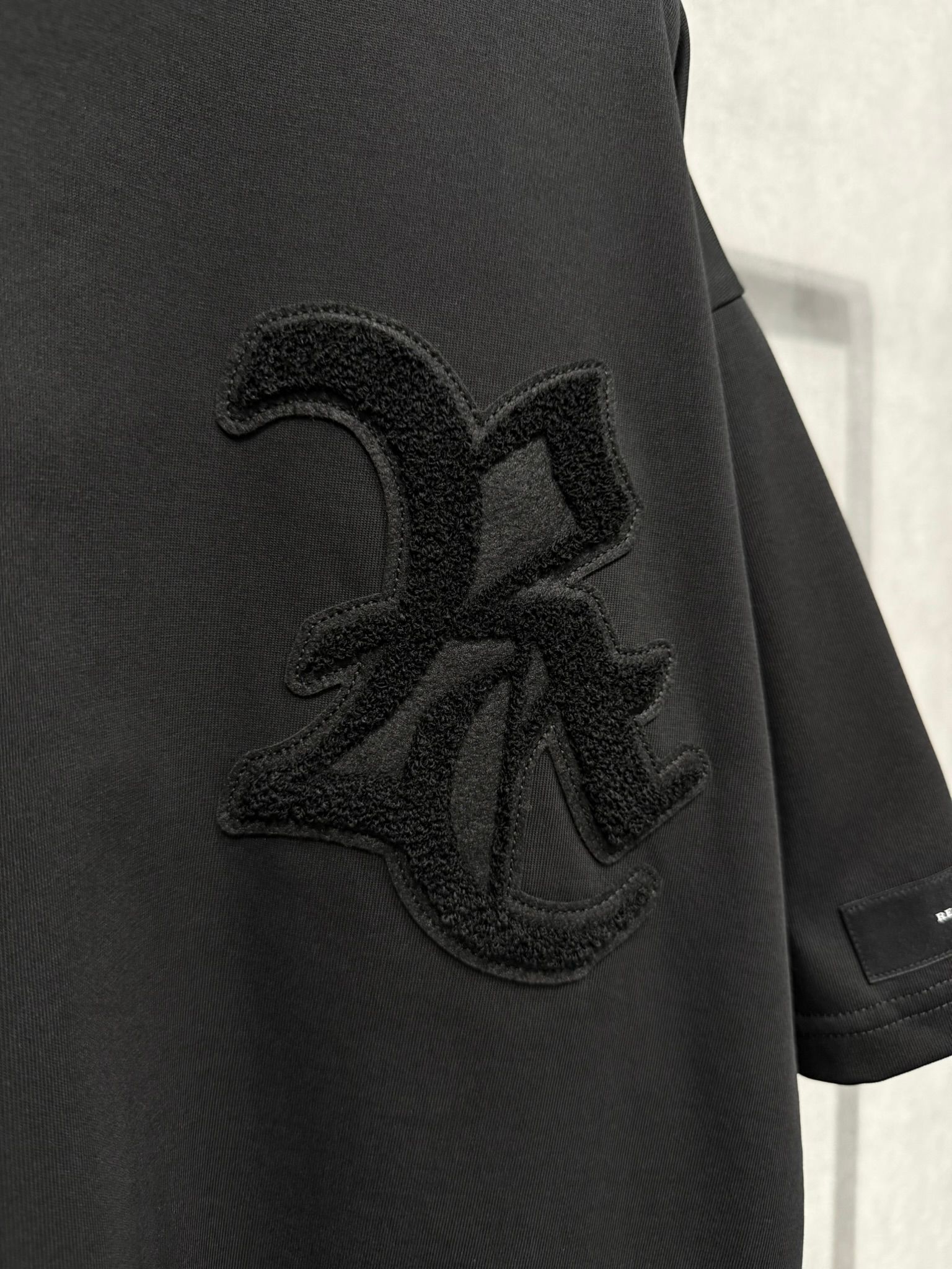 RC OVER TEE / RC40-T-006 / RCワッペンビッグTシャツ / ブラック×ブラック