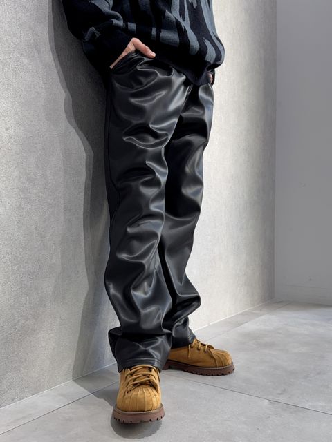 カルバンクライン新作×RESOUND別注レザーワイドいパンツ