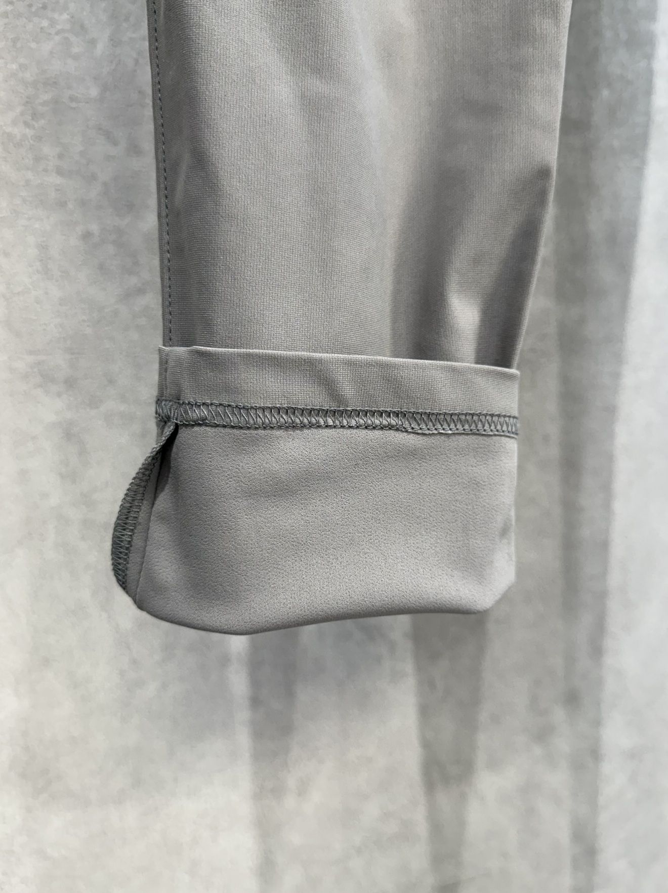 CHRIS EASY TUCK PANTS / RC39-ST-016T / ナイロンイージータックパンツ / グレー