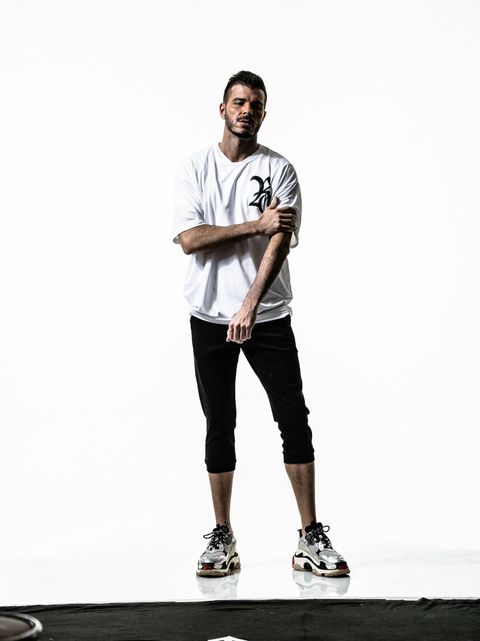 STYLE NO.9