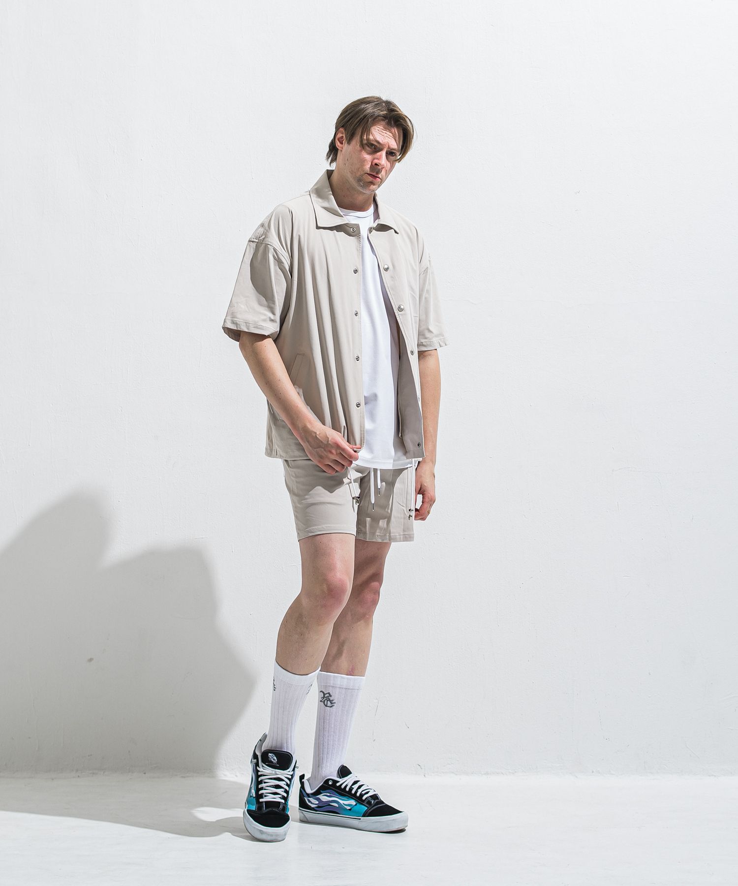 TV NYLON SHORTS / RC40-HP-004 / リラックスナイロンショーツ / グレージュ (6月上旬入荷予定)