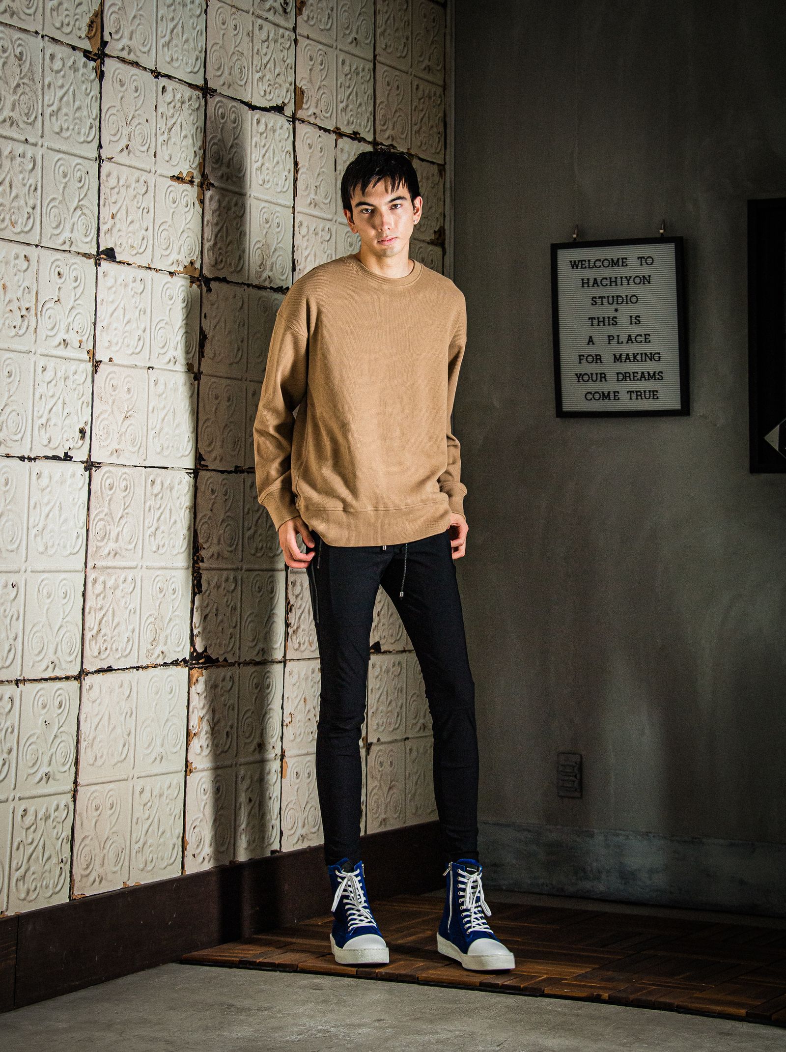 WAFFLE THERMAL LOOSE TRAINER / BASIC-CUT-002 / サーマルトレーナー / ベージュ