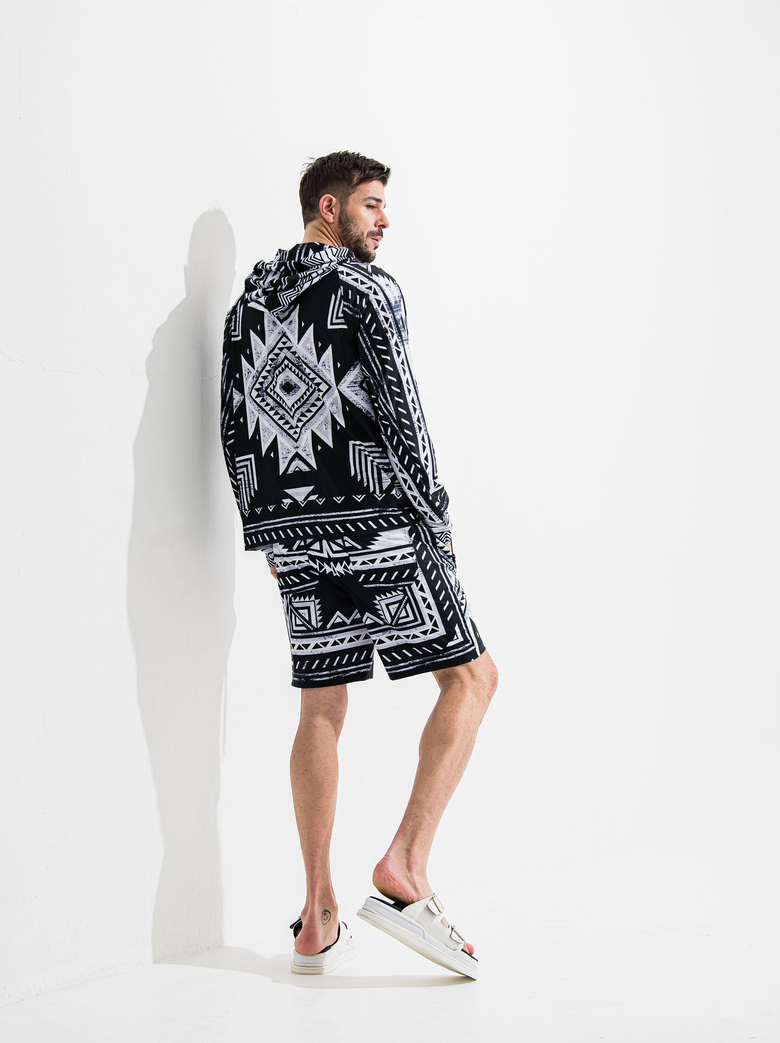 RUSH SHORTS / OR2-HP-002  / ラッシュガードハーフパンツ / ネイティヴブラック (6月中旬入荷予定)
