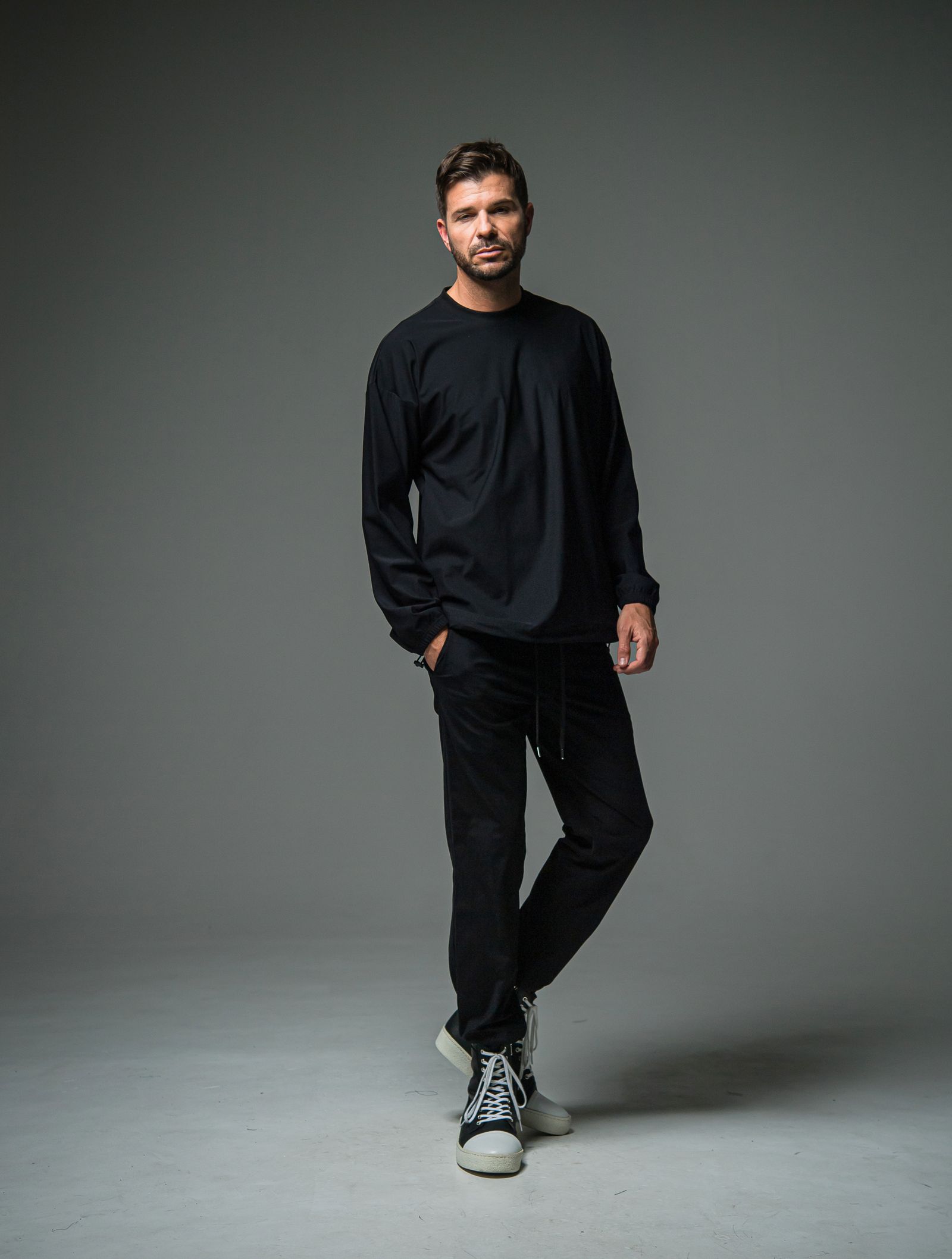 注目■RESOUND CLOTHING■大人気 サイドジップトレーナー 国内発 楽天市場】resound clothing（スウェット・トレーナー｜トップス