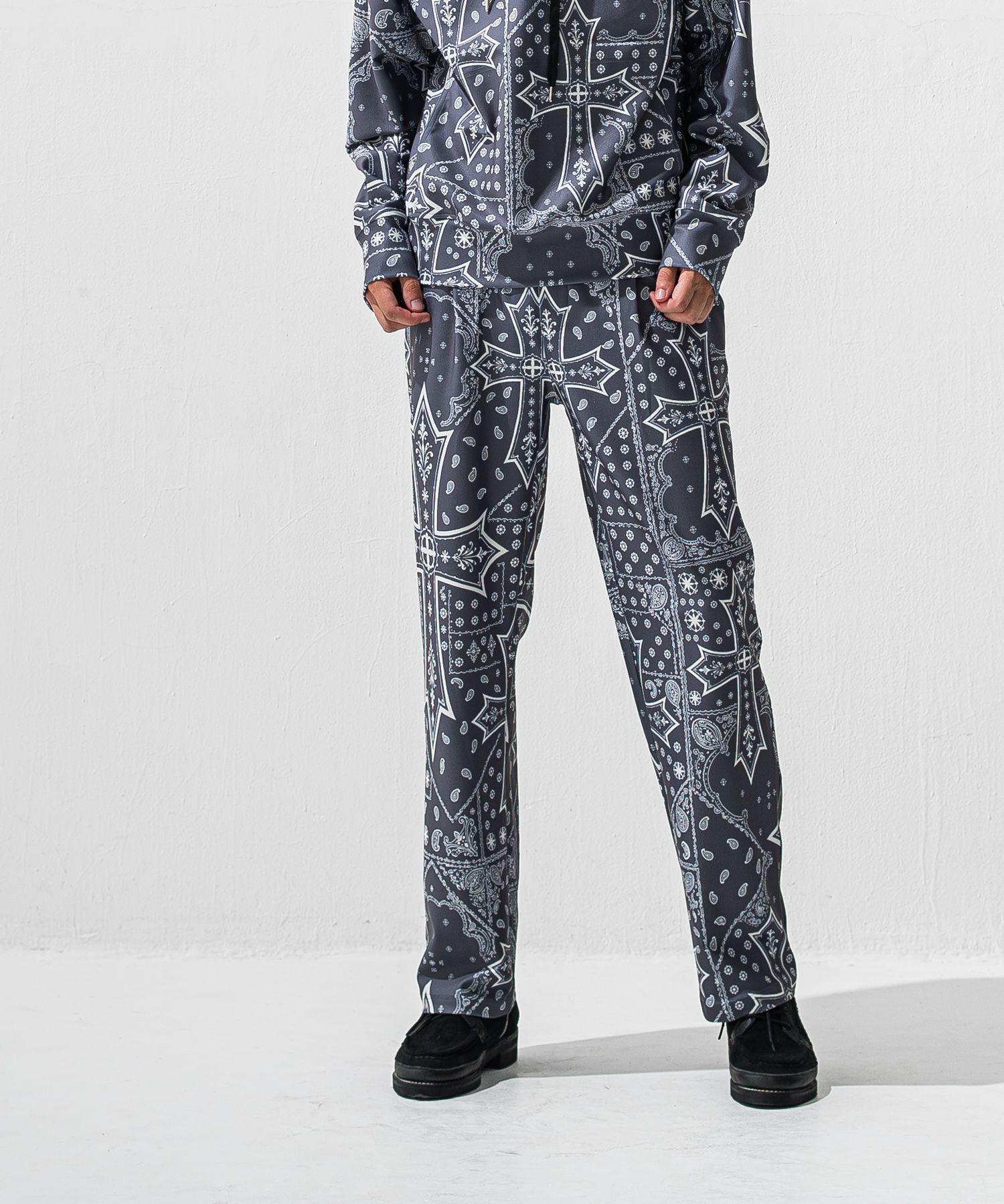 CHRIS EASY WIDE TUCK PANTS / RC42-ST-016WT / セミワイドタックパンツ / クロスグレー (1月上旬入荷予定)