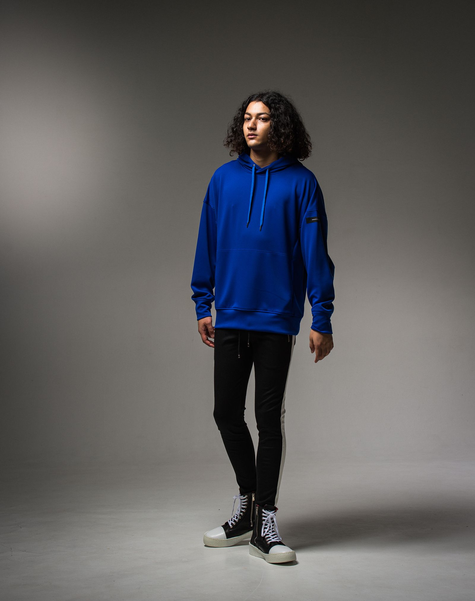 【※期間限定販売※】 REFLECTOR ROGO LOOSE HOODIE / RC23-C-003 / バックロゴパーカー