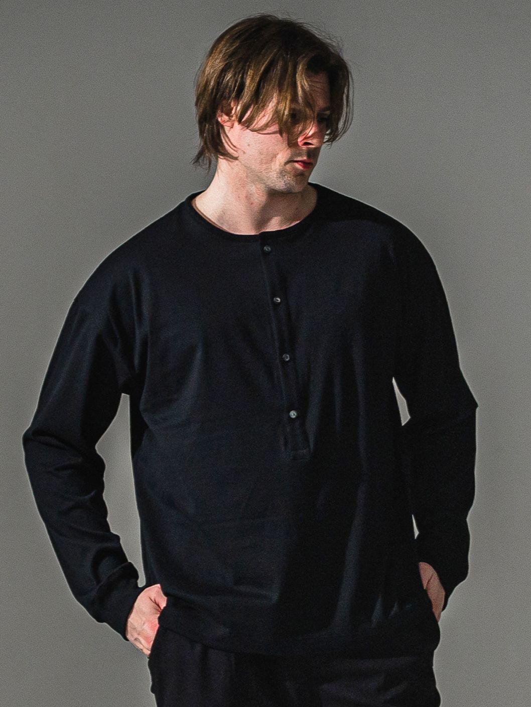 OVER HENRY LONGSLEEVE / RC41-T-004 / オーバーサイズヘンリーネック長袖Tシャツ / ブラック (7月中旬入荷予定)