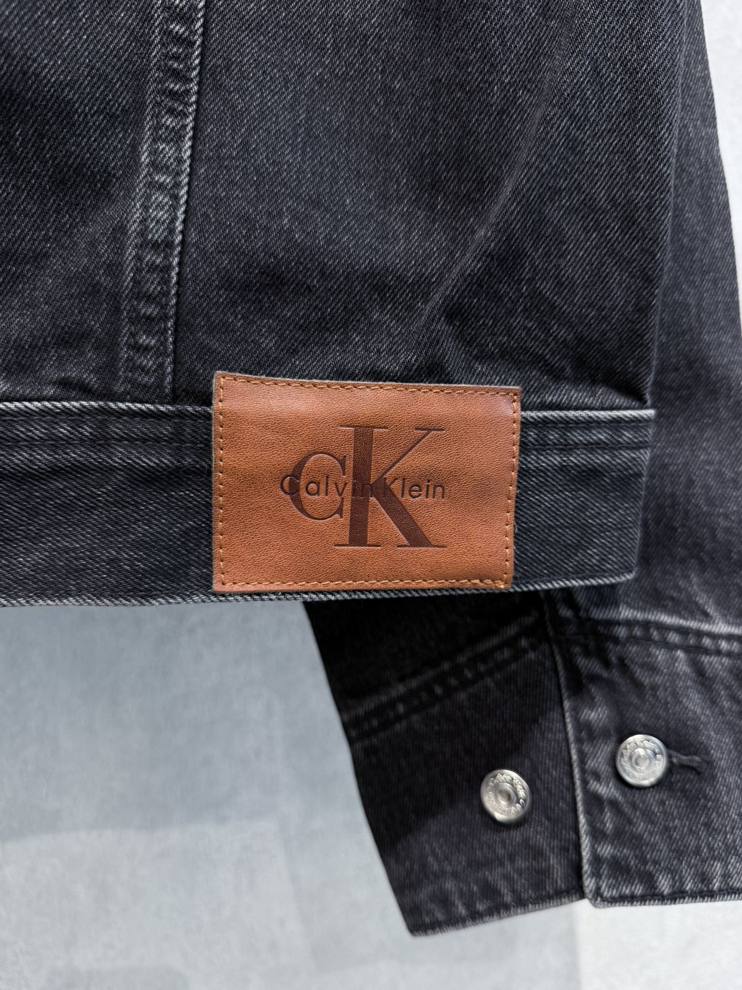 80s アイコントラッカー205ブラックシャインデニムジャケット / 4RD738G / 01H(ブラック)