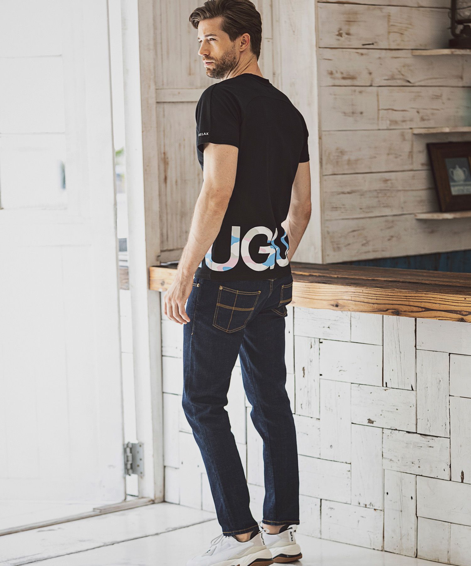 【定番人気】1PIU1UGUALE3 RELAX カモ柄ロゴ半袖Tシャツ 1PIU1UGUALE3 RELAX バックカモ半袖Tシャツ 迷彩 カモフラ