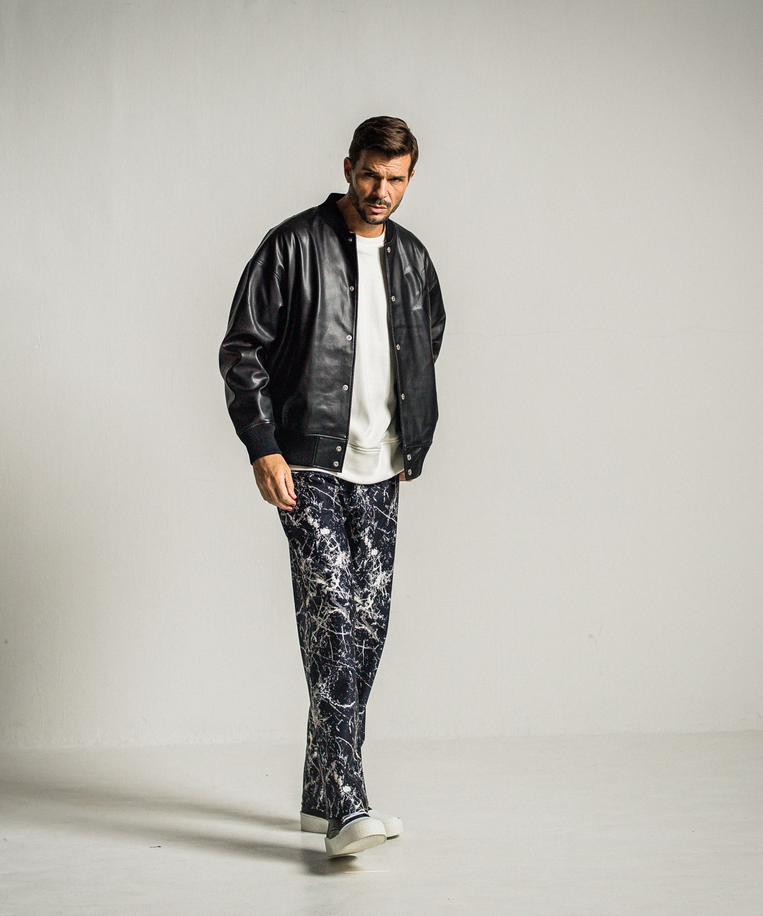 WIDE TUCK PANTS / RC34-ST-016WT / ペイント柄ワイドタックパンツ / ブラック