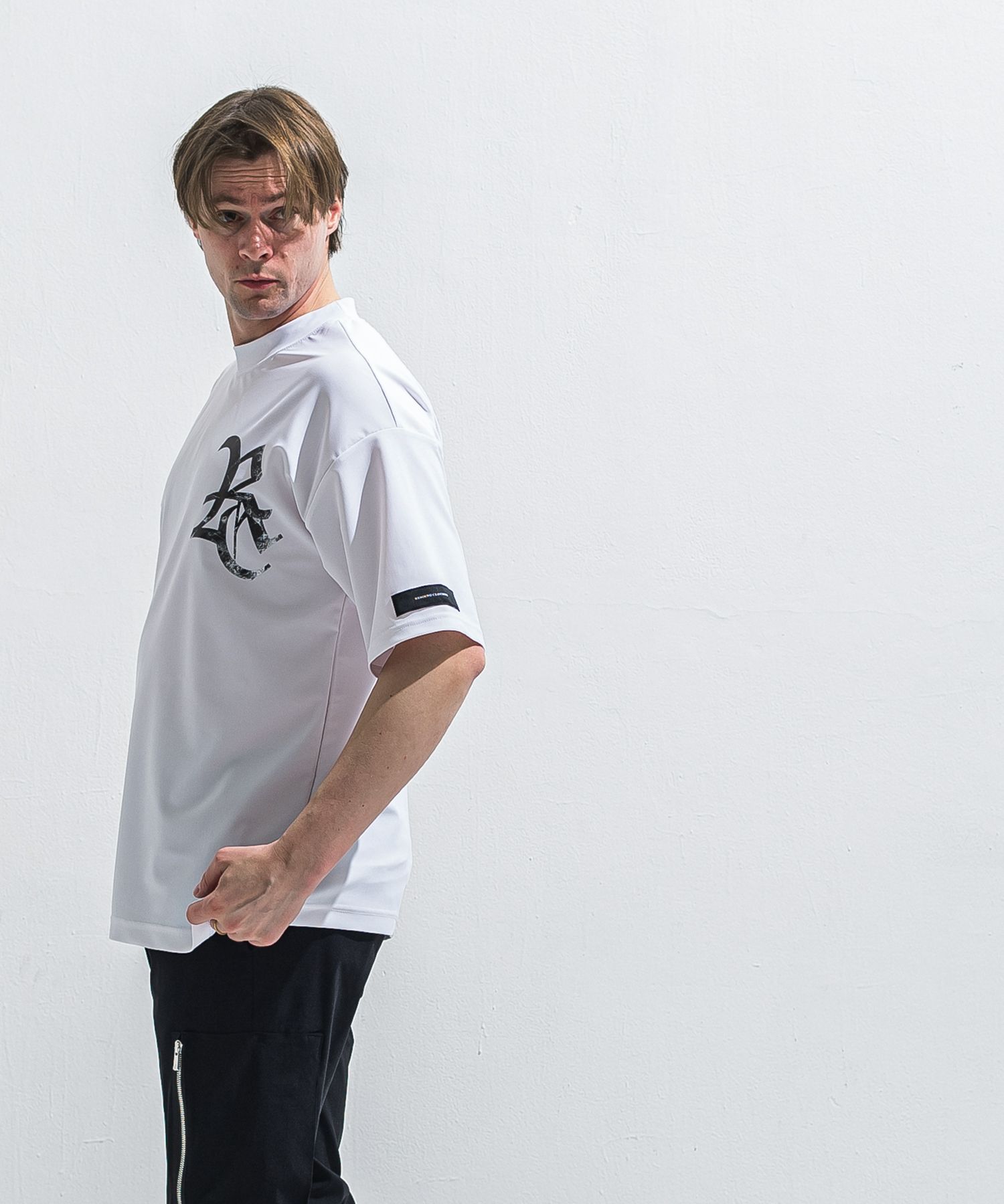 RC RUSH OVER T / RC40-T-009 / RCロゴラッシュガードビッグTシャツ / ホワイト×ブラック (6月上旬入荷予定)