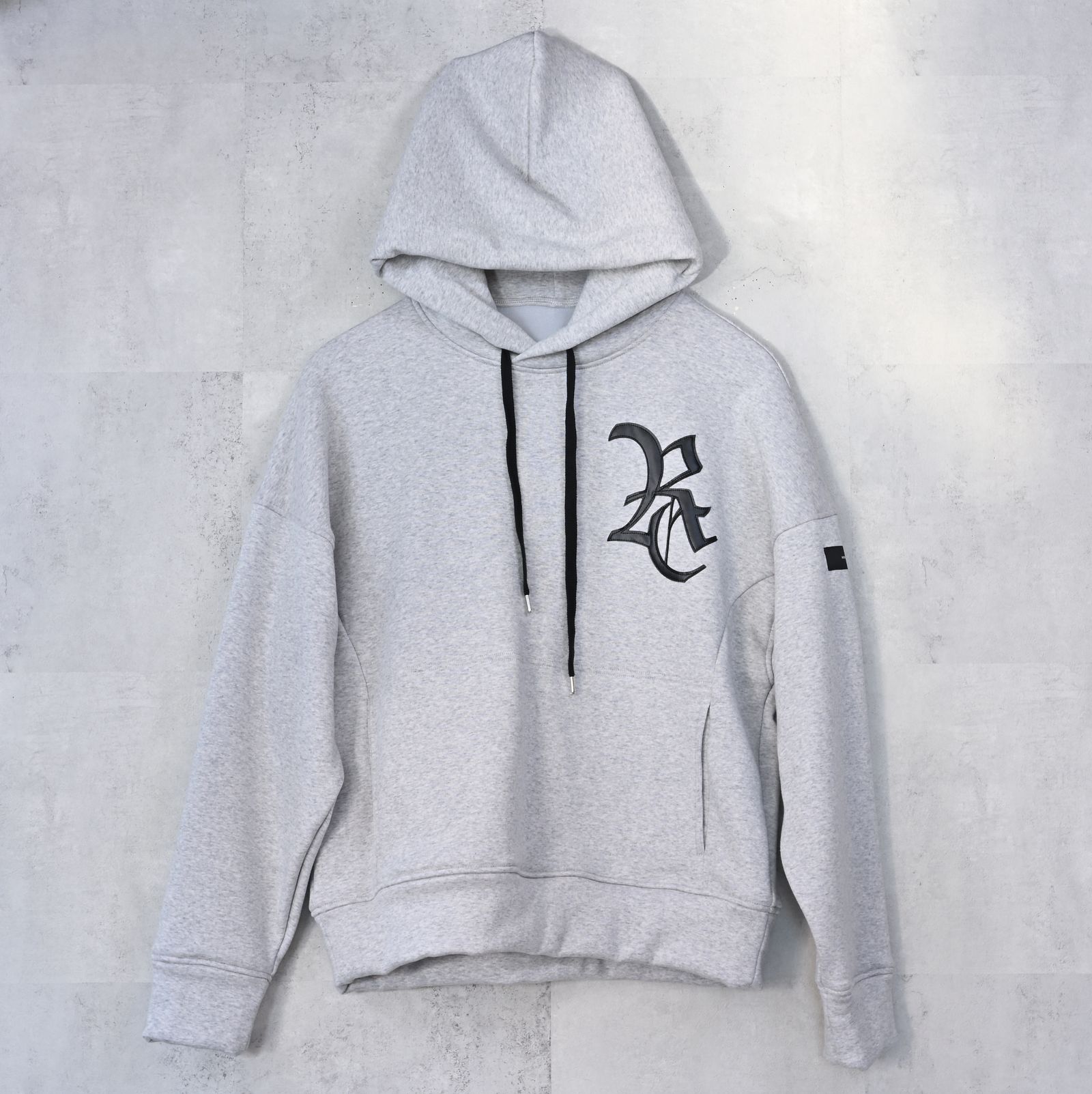 RC VELOURS FLEECE HOODIE / RC42-C-008 / 裏起毛RCロゴプルオーバーパーカー / グレー (11月上旬入荷予定)