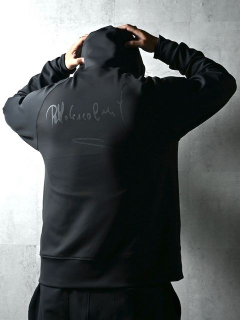 SIGN ZIP HOODIE / DP1-C-002 / サインプリントジップパーカー / ブラック (2月上旬入荷予定)