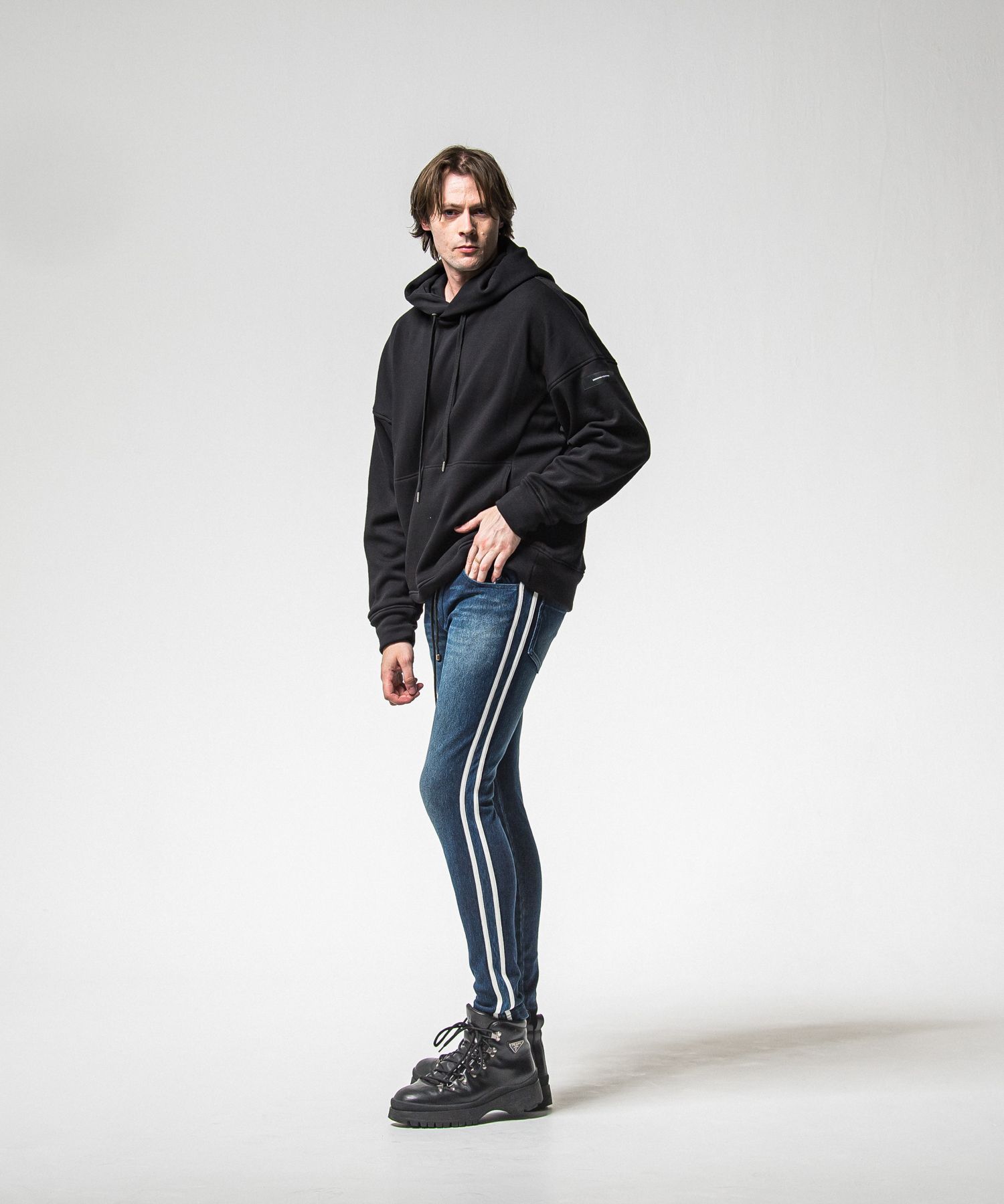 【FRIDAYコラボ】 FRIDAY OLD COVER VELOURS FLEECE TRAINER / RCF1-C-001 / 裏起毛FRIDAYオールドカバートレーナー / ブラック (11月上旬入荷予定)