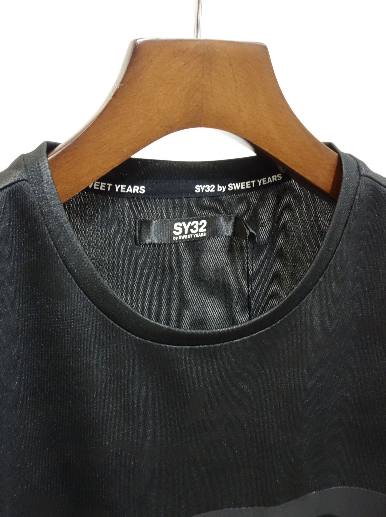 EMBOSS CAMO BOX LOGO TEE / TNS1728 / プリントTシャツ