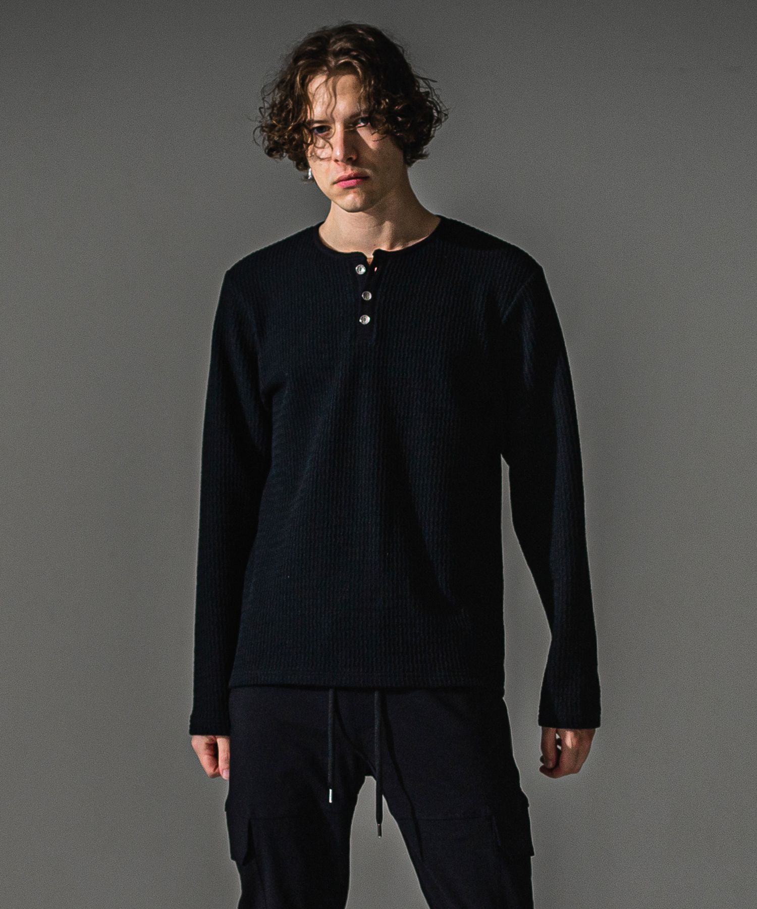 KNT HENRY / RC41-C-001 / コットンニットヘンリーネックロングTシャツ / ブラック (9月上旬入荷予定)