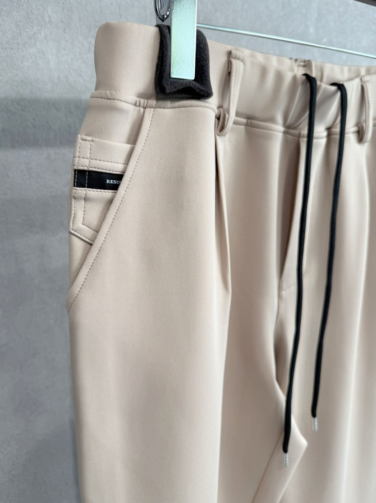 CHRIS EASY WIDE TUCK PANTS / RC37-ST-016WT / ワイドタックパンツ / ベージュ