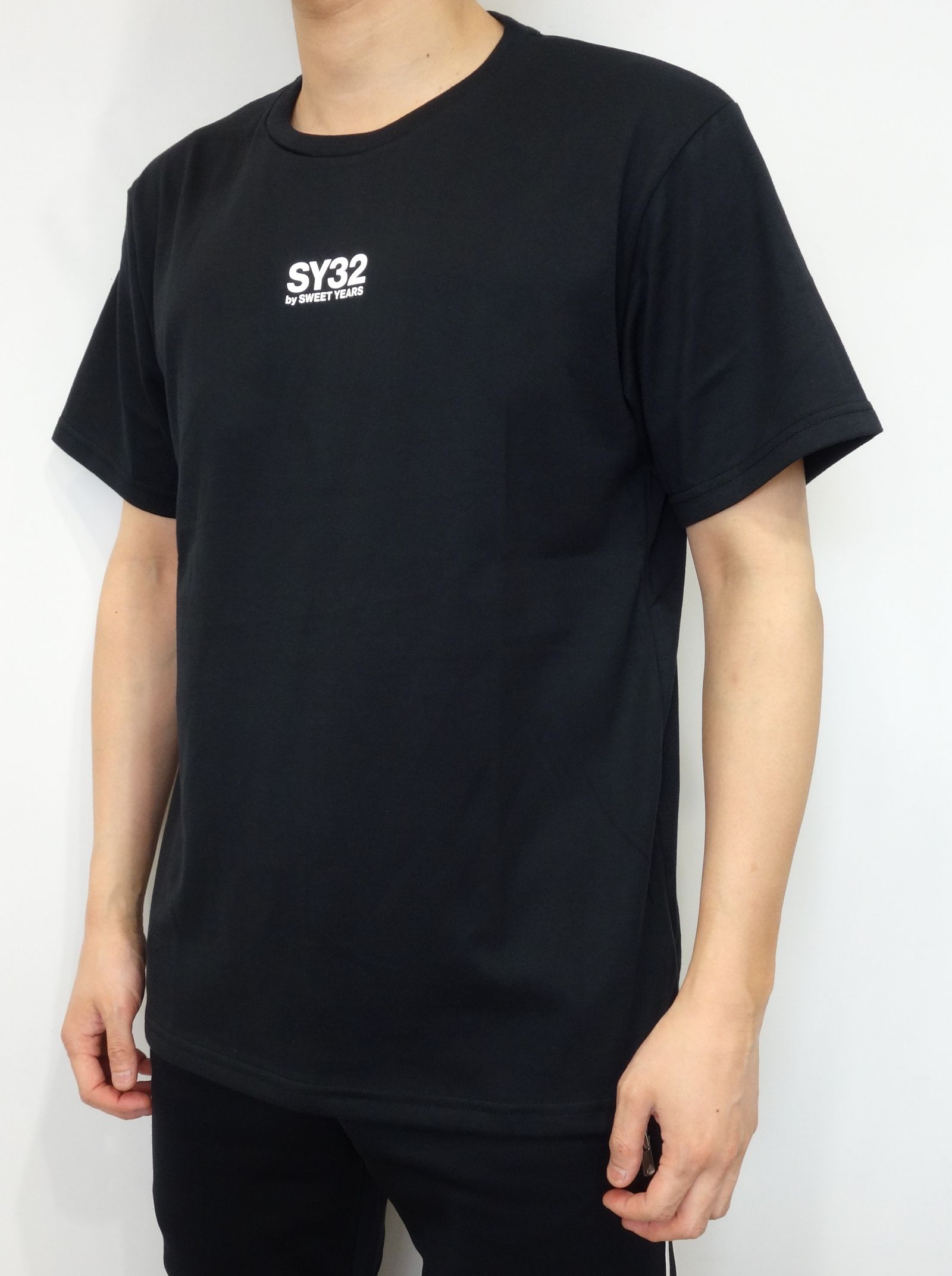 MULTI GRAPHIC TEE / 11470J / プリントTシャツ