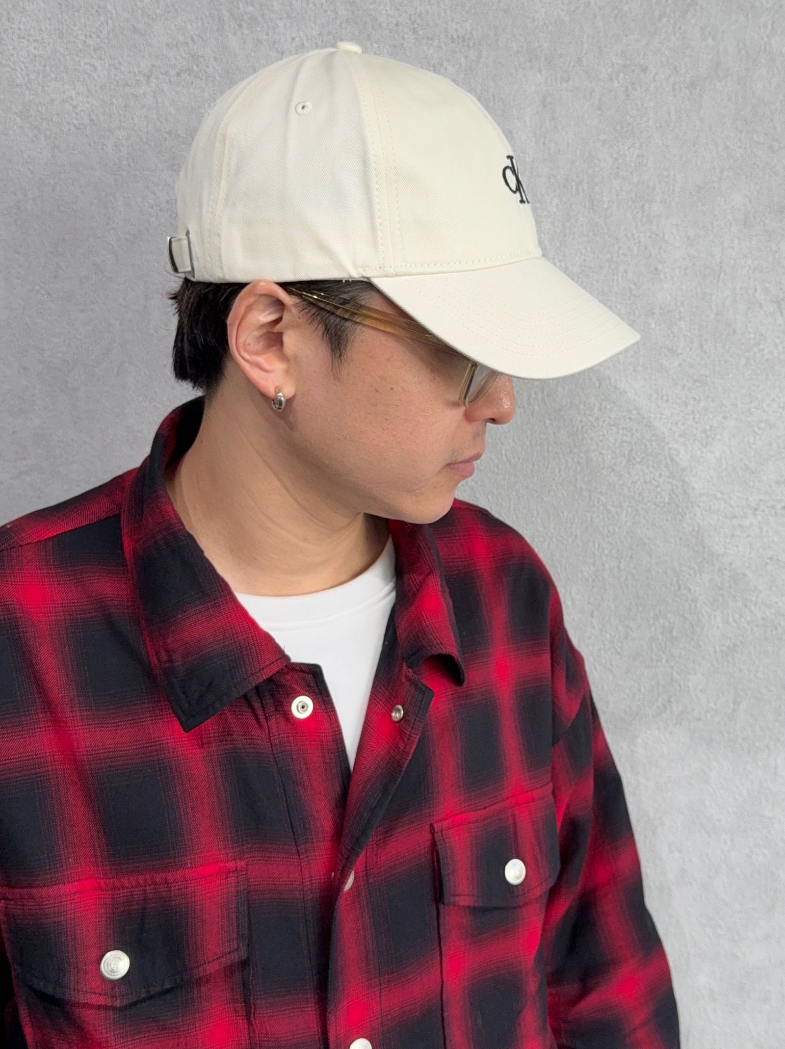 6パネルスモールモノグラムベースボールキャップ / 4G5002G / YAE(アイボリー)