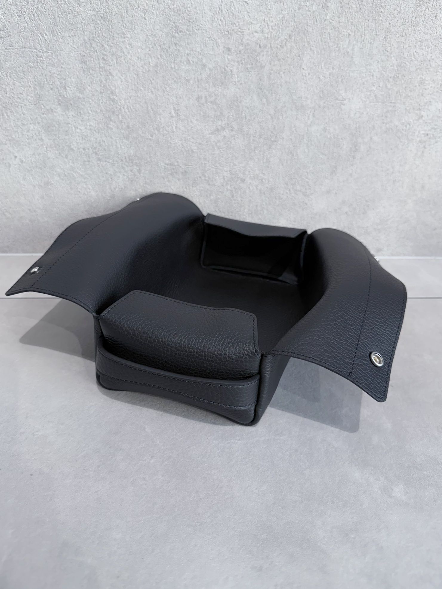BOX TISSUE CASE / RC36-HOME-002RV / レザーティッシュケース / ブラック