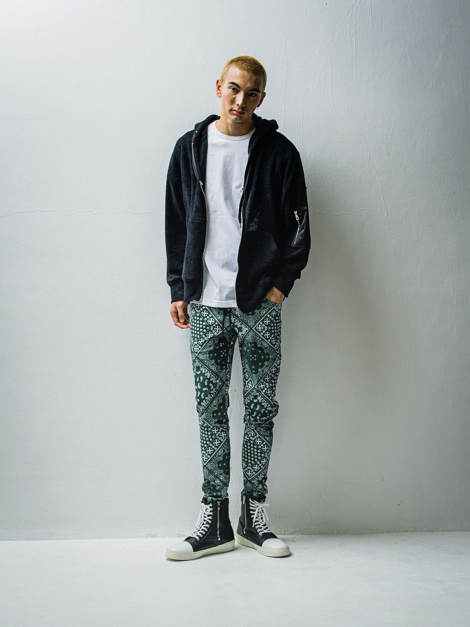 WEST PILE ZIP LOOSE HOODIE / RC27-C-008 / パイルジップパーカー / ブラック