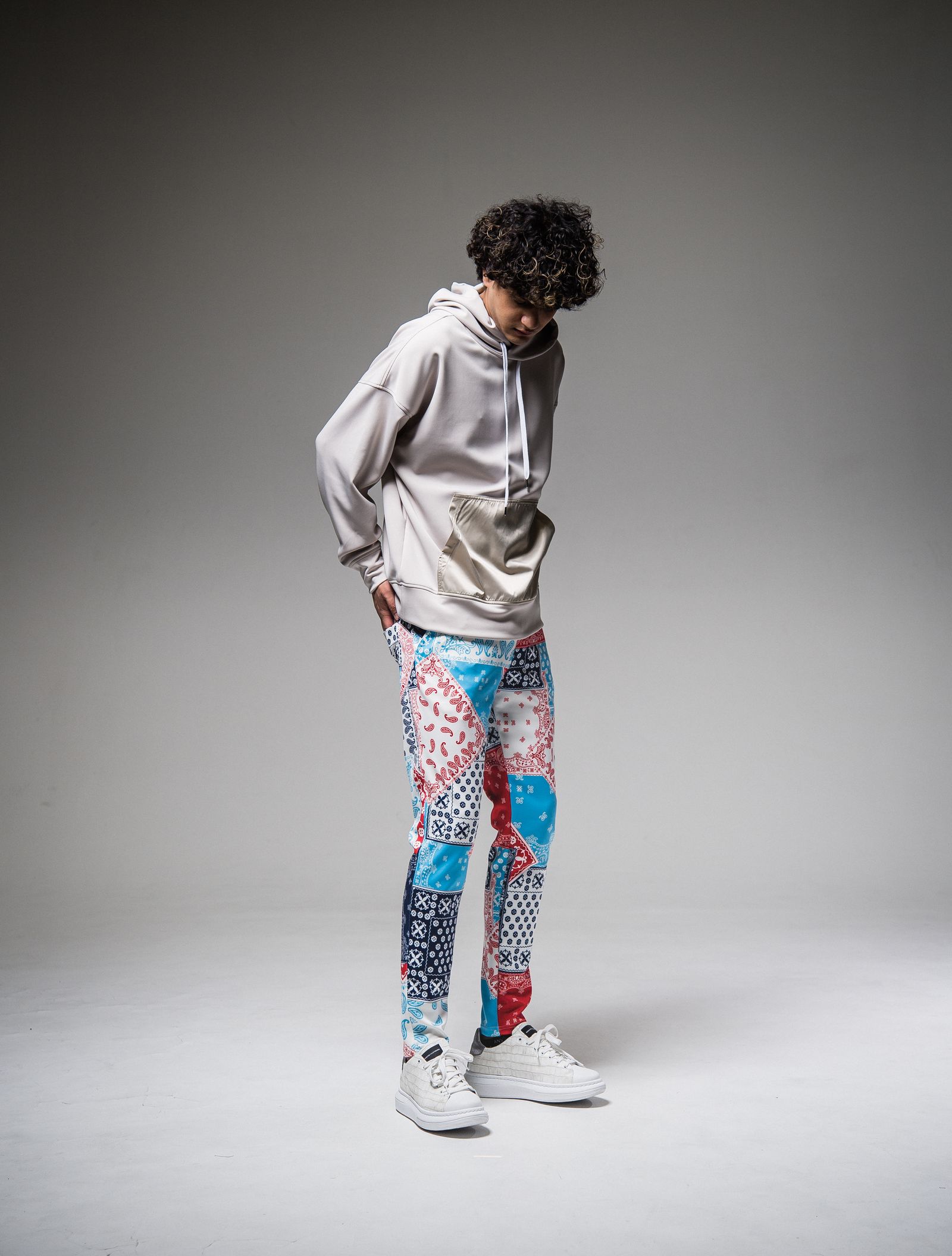 ANTIBACTERIAL NYLON LOOSE HOODIE / RC25-C-006 / ナイロンポケットパーカー / ベージュ