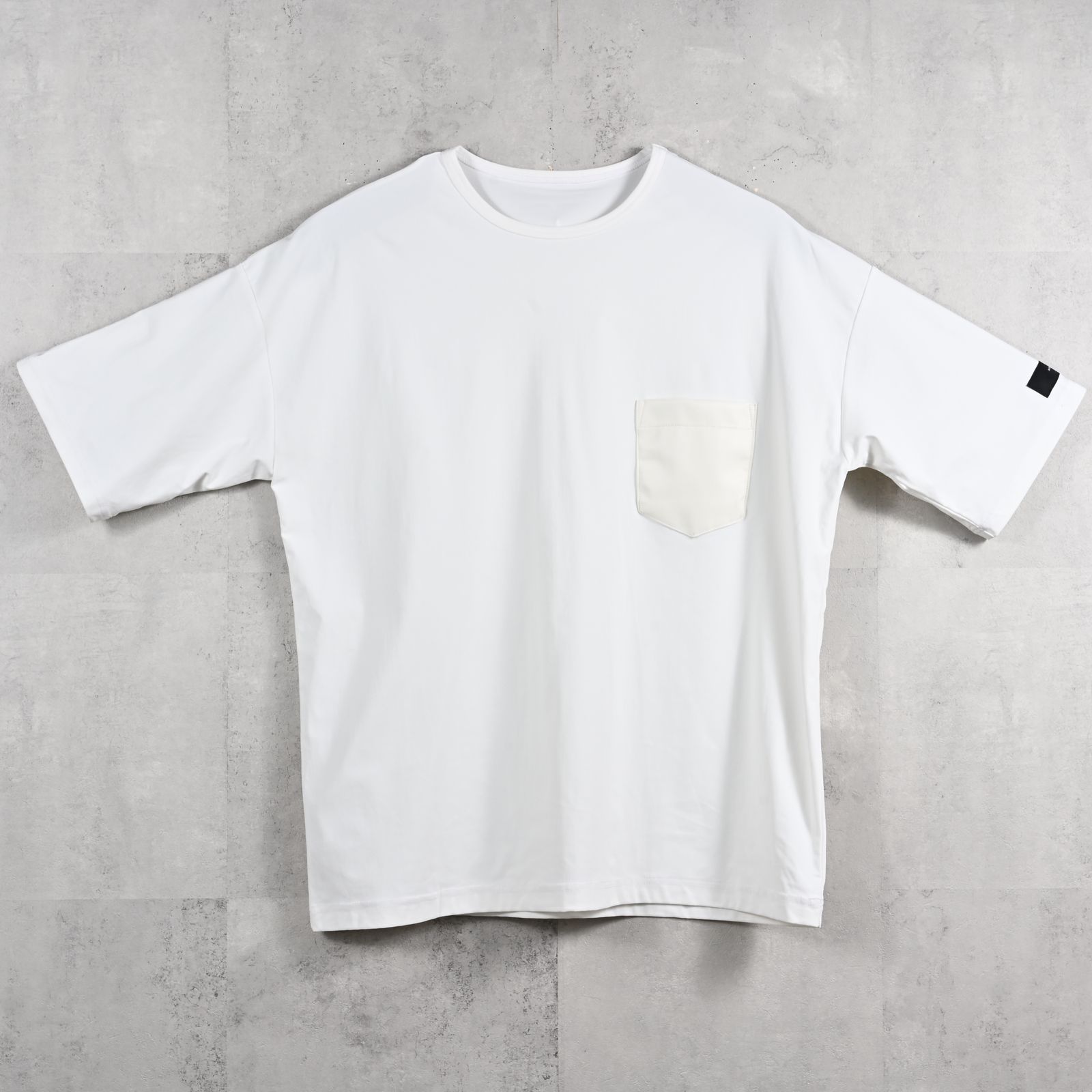LEATHER POCKET OVER NYLON T / RC39-T-005 / レザーポケットナイロンビッグTシャツ / ホワイト (4月上旬入荷予定)