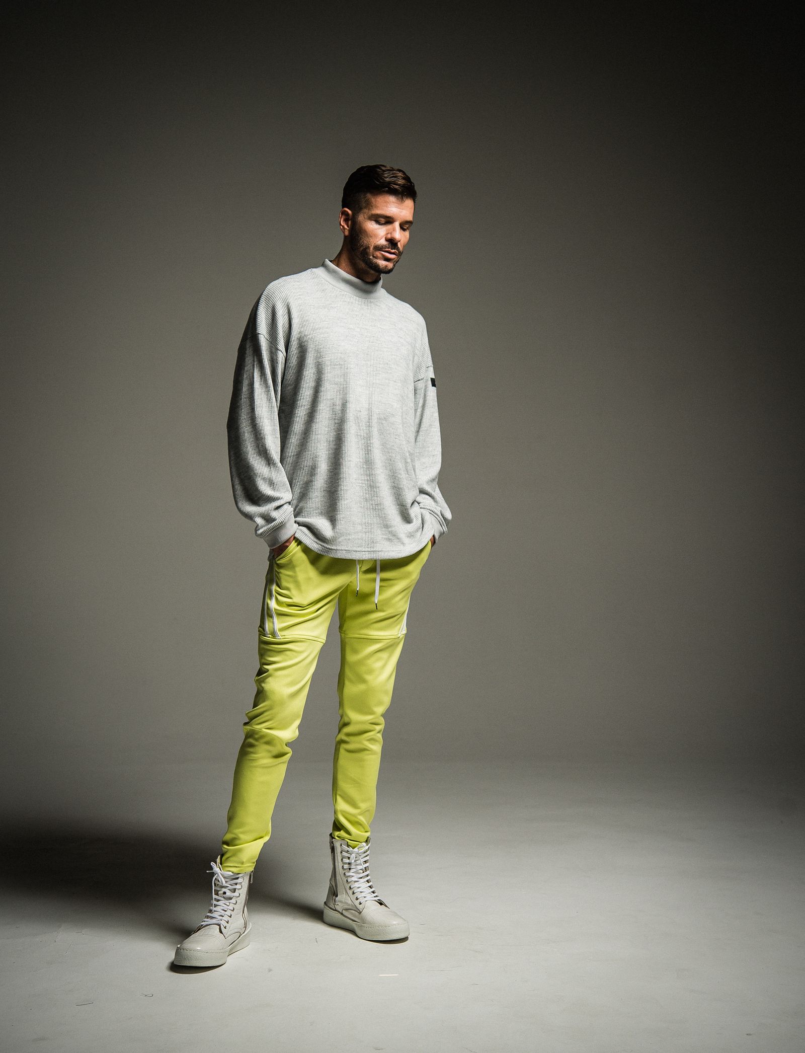 MOCKNECK OVER KNIT / RC22-K-001 / モックネックニット