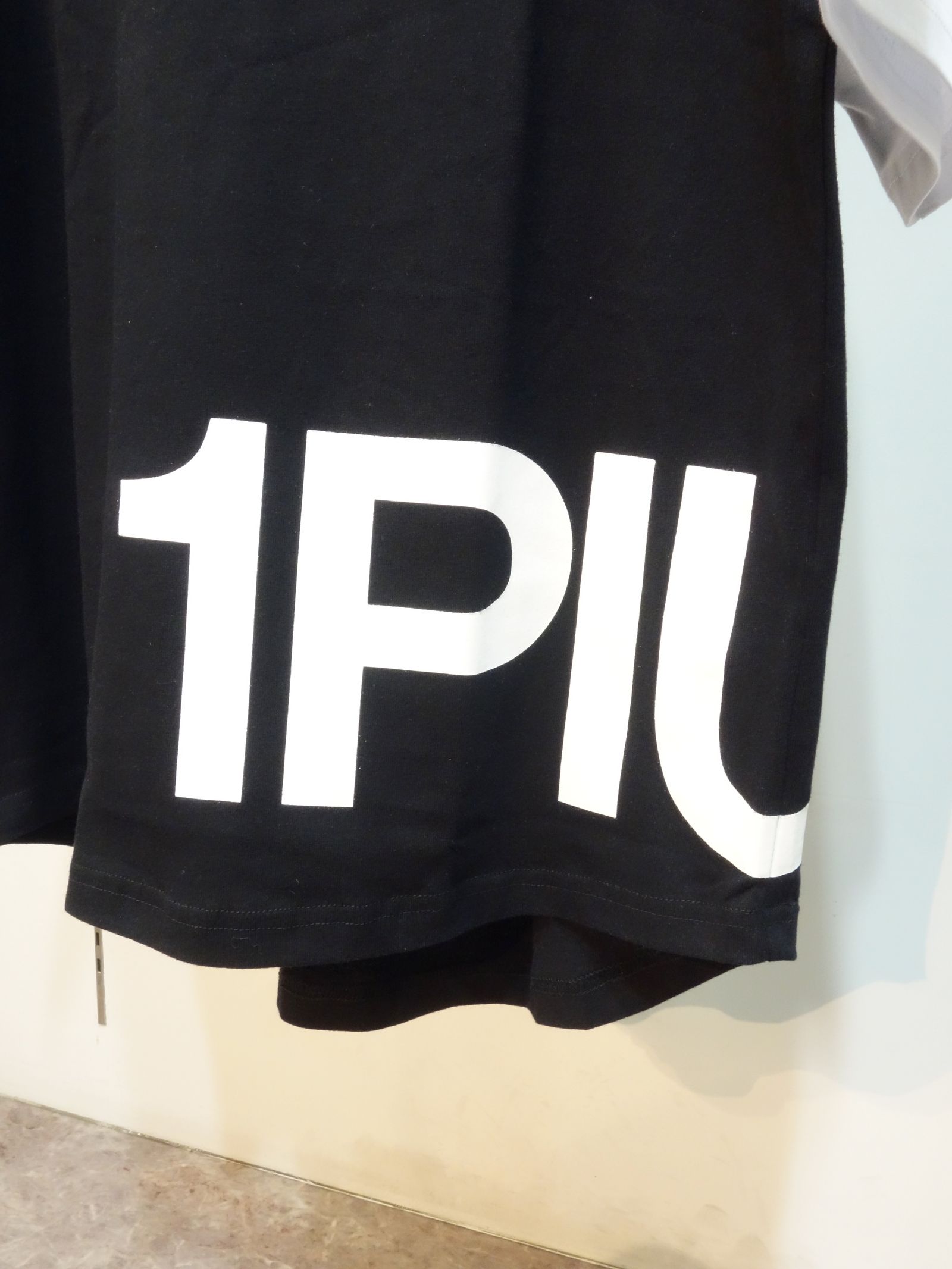 オーバーサイズバイカラー半袖Tシャツ / ust-22016