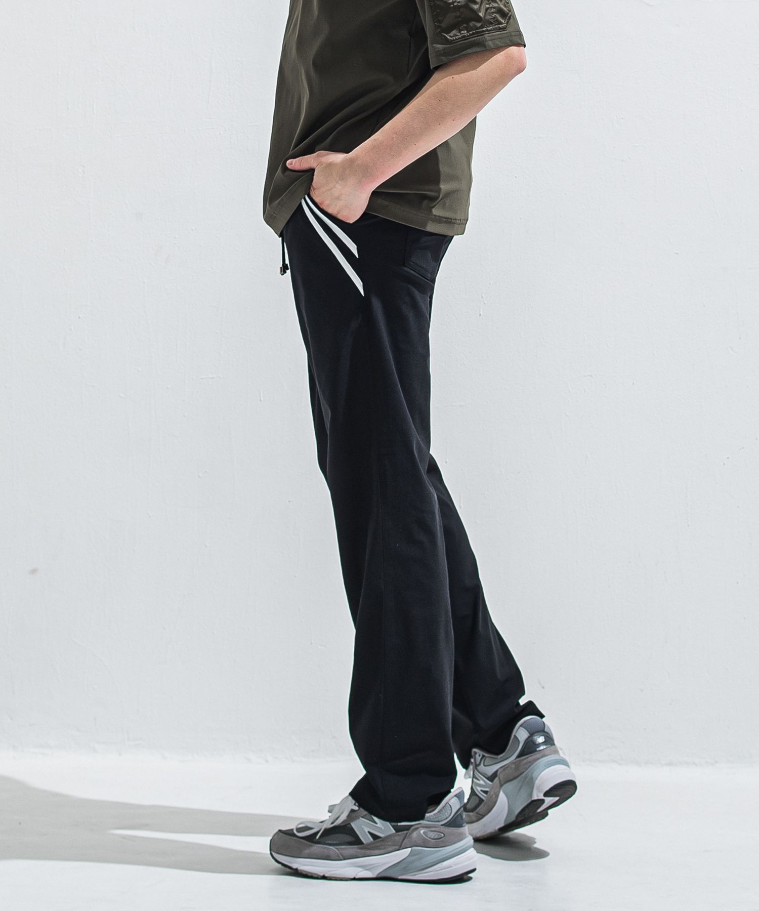 EDGE NYLON SEMI WIDE PT / RC40-ST-014WT / エッジナイロンセミワイドラインパンツ / ブラック×ホワイト (4月下旬入荷予定)