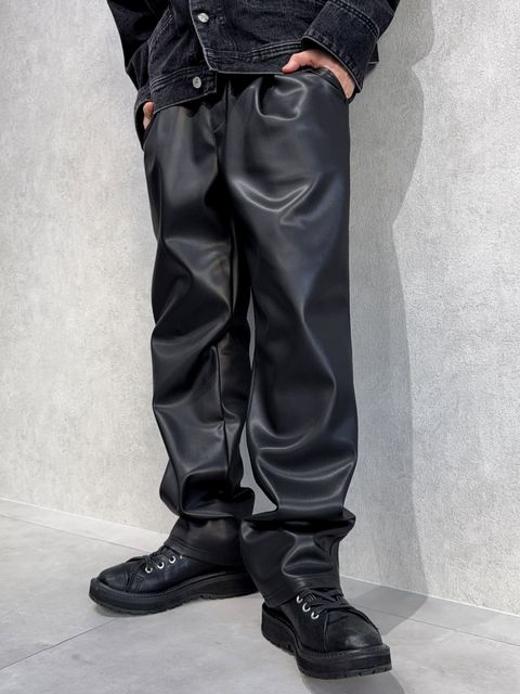 カルバンクライン新作×RESOUND別注レザーワイドパンツ