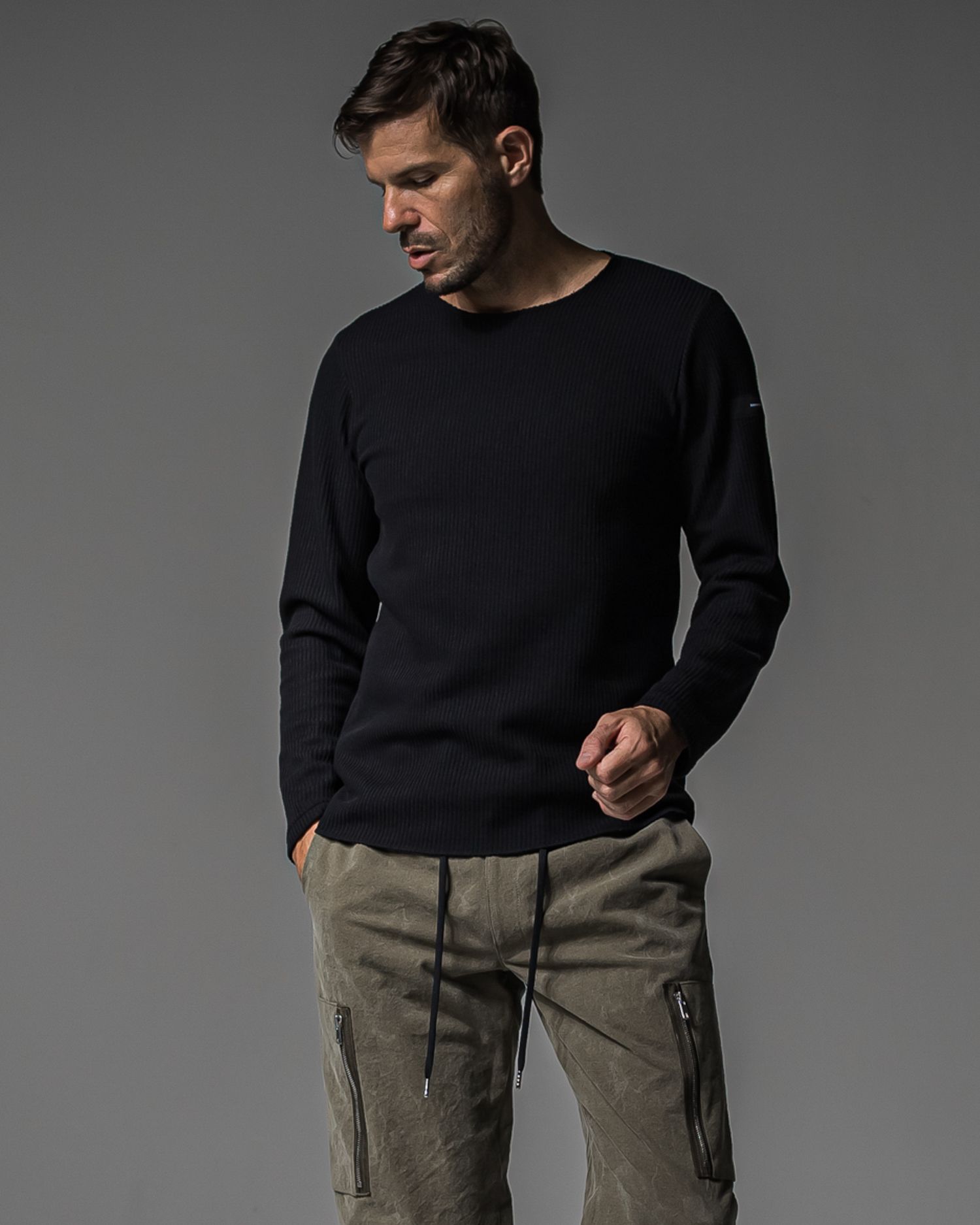 CUTOFF RAIL LONGSLEEVE / RC37-C-001 / レールカットソー / ブラック (9月中旬入荷予定)