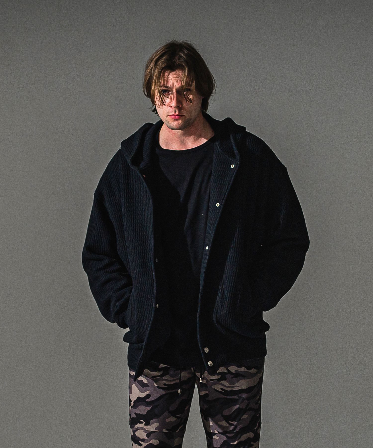 KNT VARSITY HOODIE / RC41-C-007 / コットンニットパーカースタジャン / ブラック (8月下旬入荷予定)