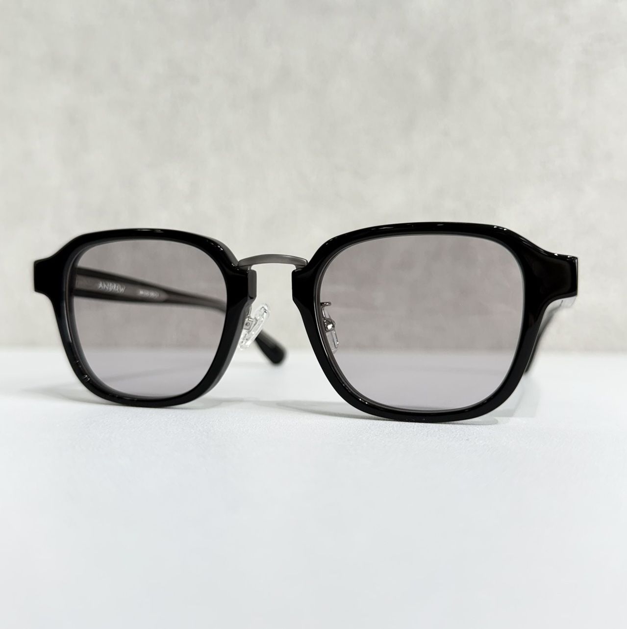 CHANEL サングラス シルバー ブラック 新品未使用 CHANEL シャネル サングラス スクエア シェイプ