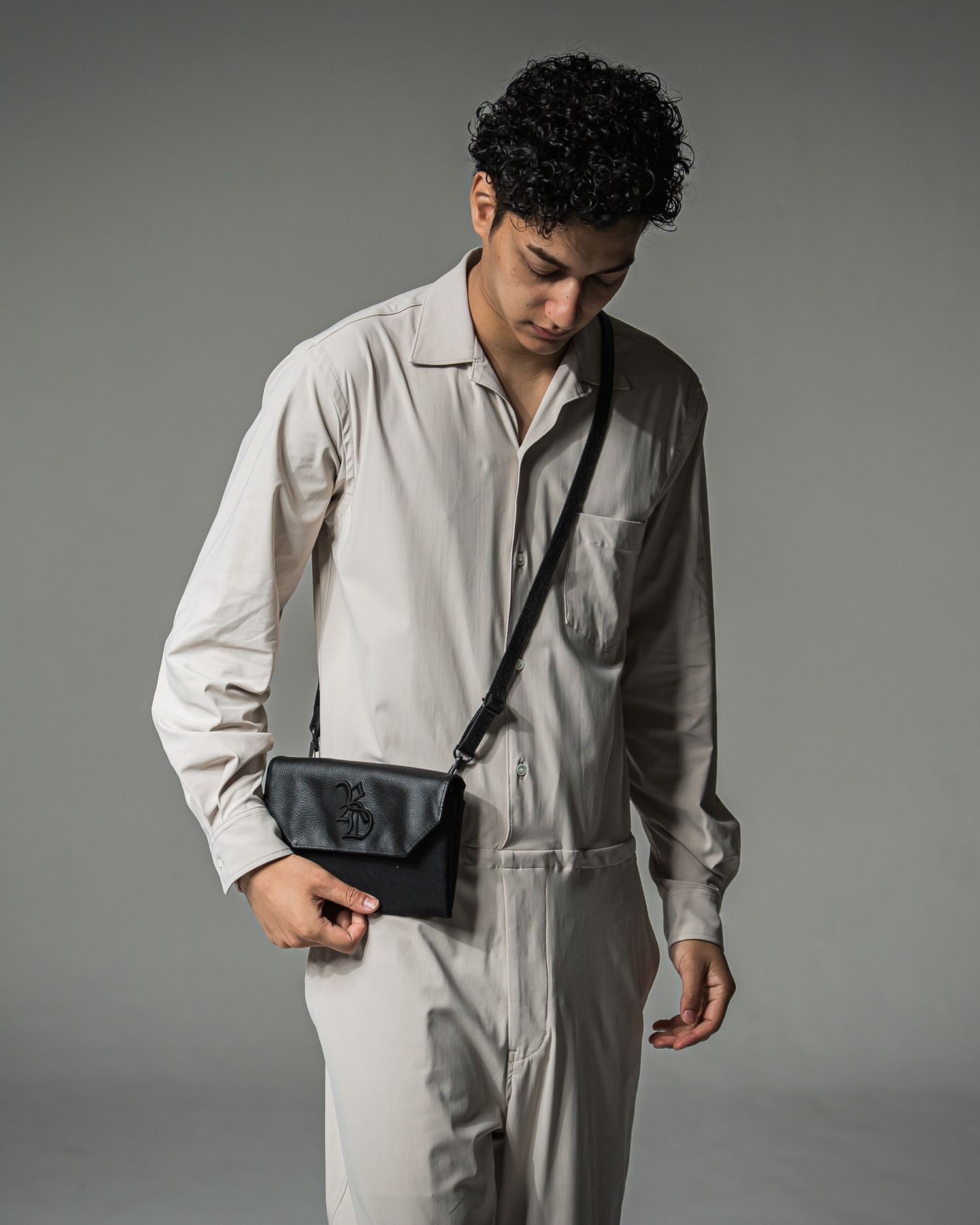 DECADE CLUTCH WALLET SHOULDER BAG / RC37-BAG-001RD / クラッチウォレットショルダーバッグ / ブラック (9月上旬入荷予定)