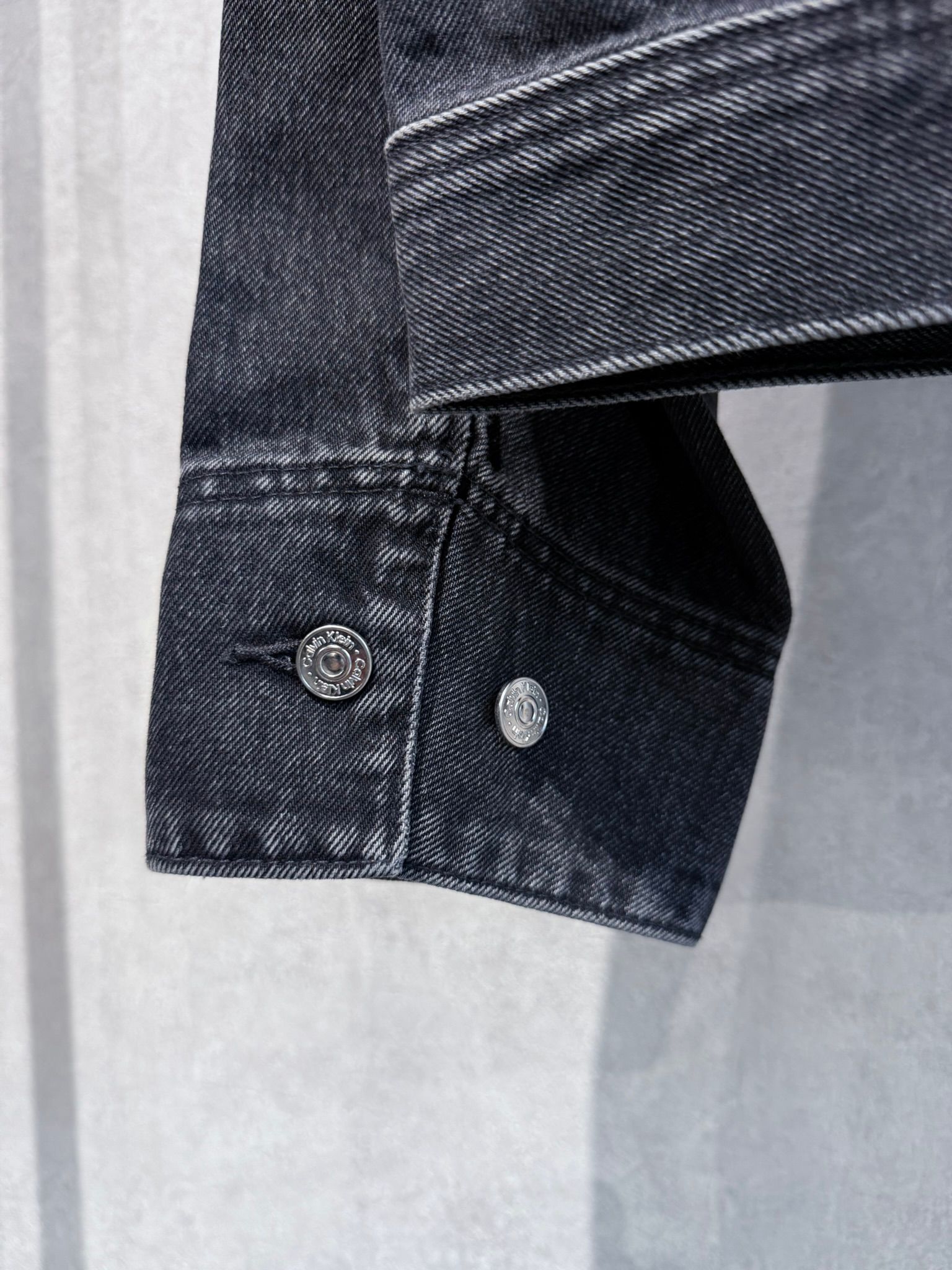 80s アイコントラッカー205ブラックシャインデニムジャケット / 4RD738G / 01H(ブラック)