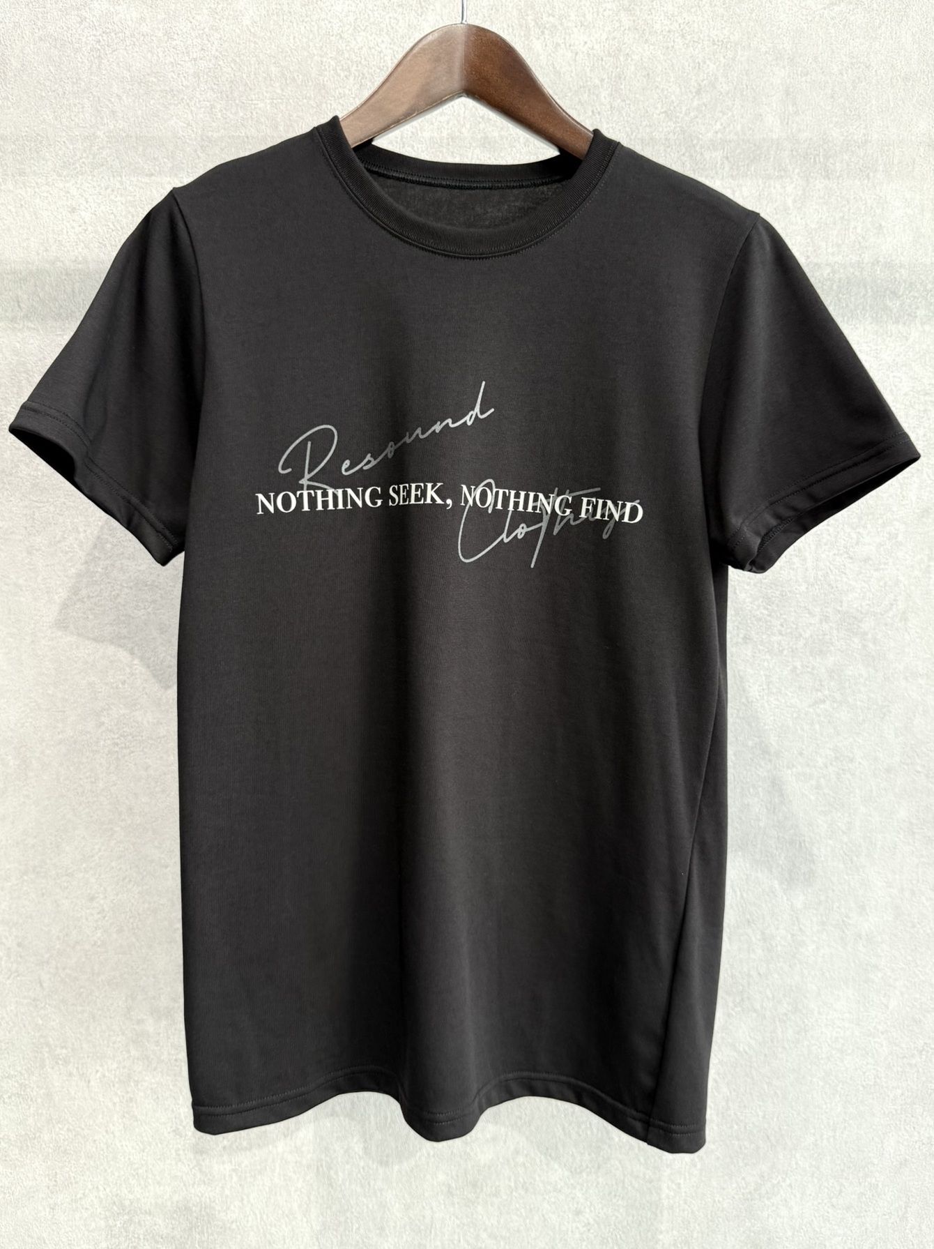 NSNF BASIC TEE / RC35-T-003 / メッセージロゴジャストTシャツ / ブラック