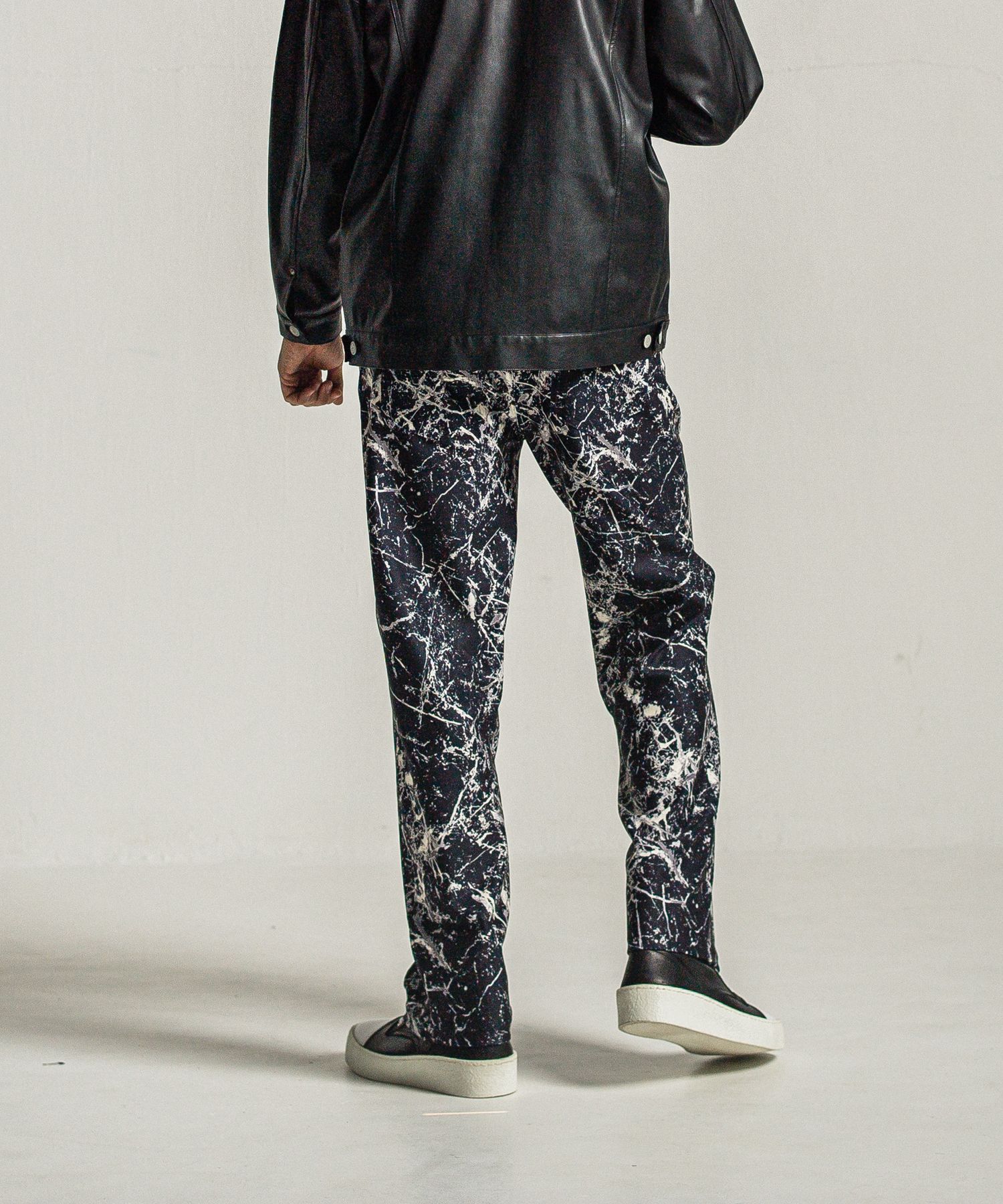 WIDE TUCK PANTS / RC34-ST-016WT / ペイント柄ワイドタックパンツ / ブラック
