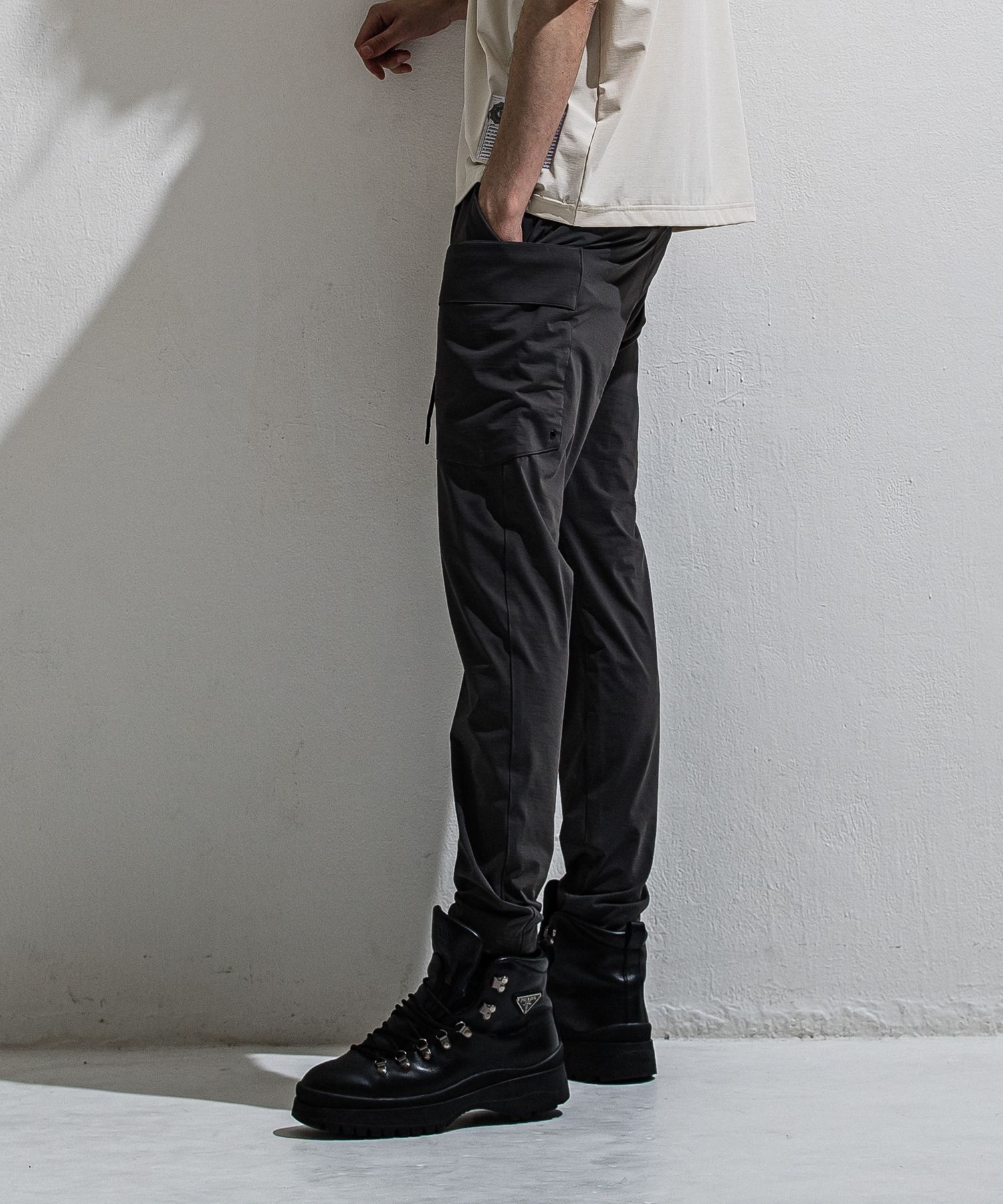 GR PT / DP1-ST-004 / ナイロンギアカーゴパンツ / チャコール (3月中旬入荷予定)