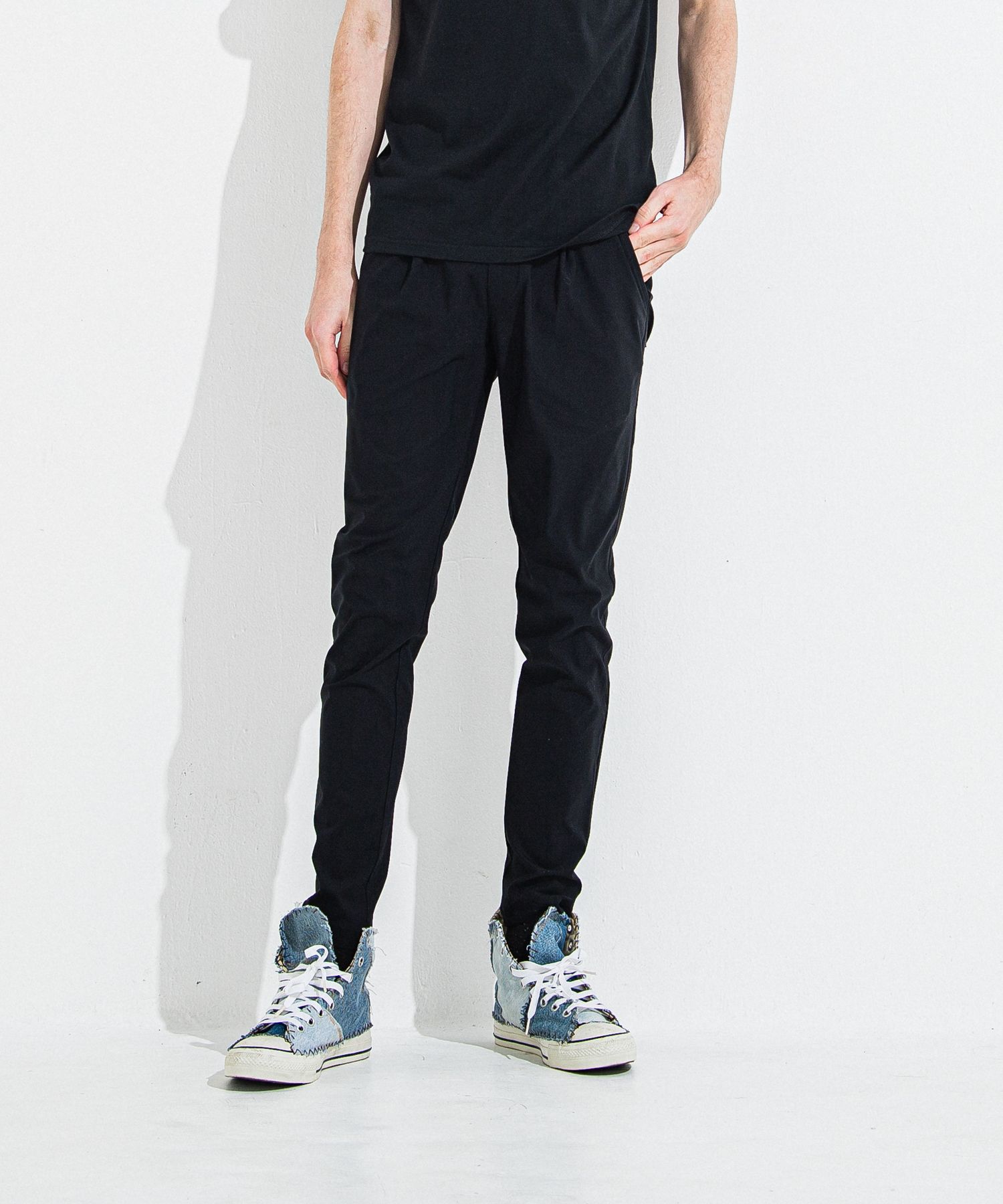 CHRIS EASY TUCK  PANTS / RC36-ST-016T / ナイロンイージータックパンツ / ブラック
