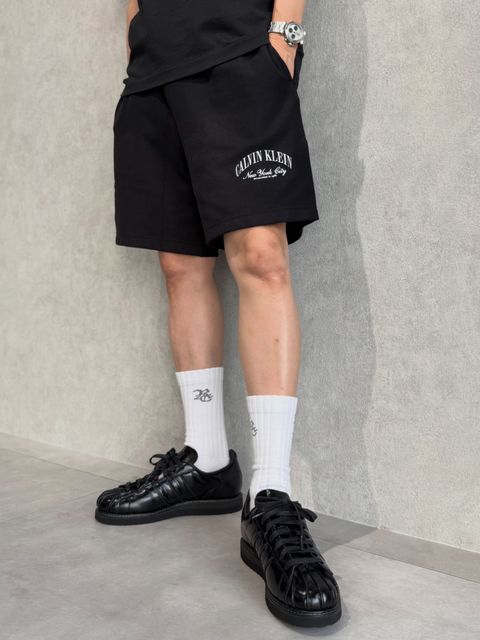 【Calvin Klein】定番と新作で夏コーデ