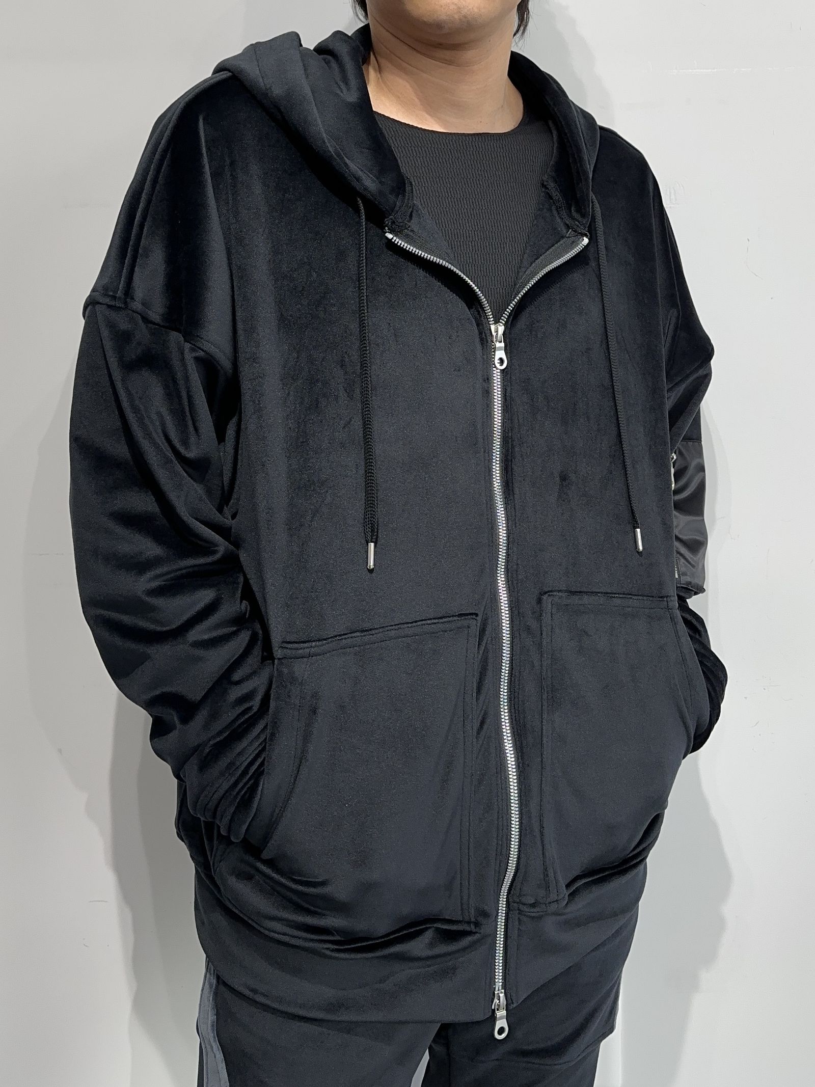 RESOUND CLOTHING - VELOURS FLEECE ZIP LOOSE HOODIE / RC34-C-009 /  ベロアフリースジップパーカー / ブラック | LUKE