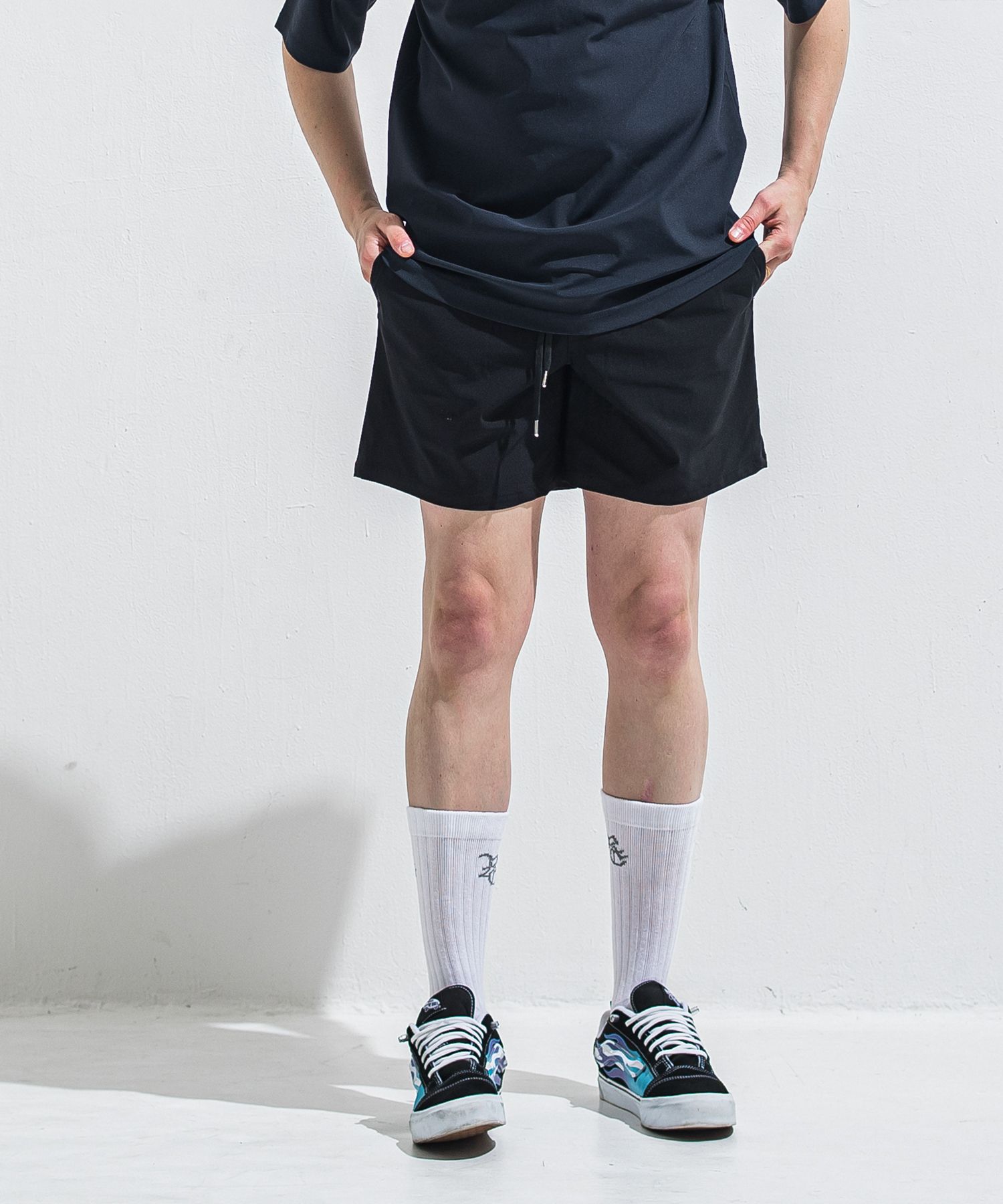 TV NYLON SHORTS / RC40-HP-004 / リラックスナイロンショーツ / ブラック (6月上旬入荷予定)