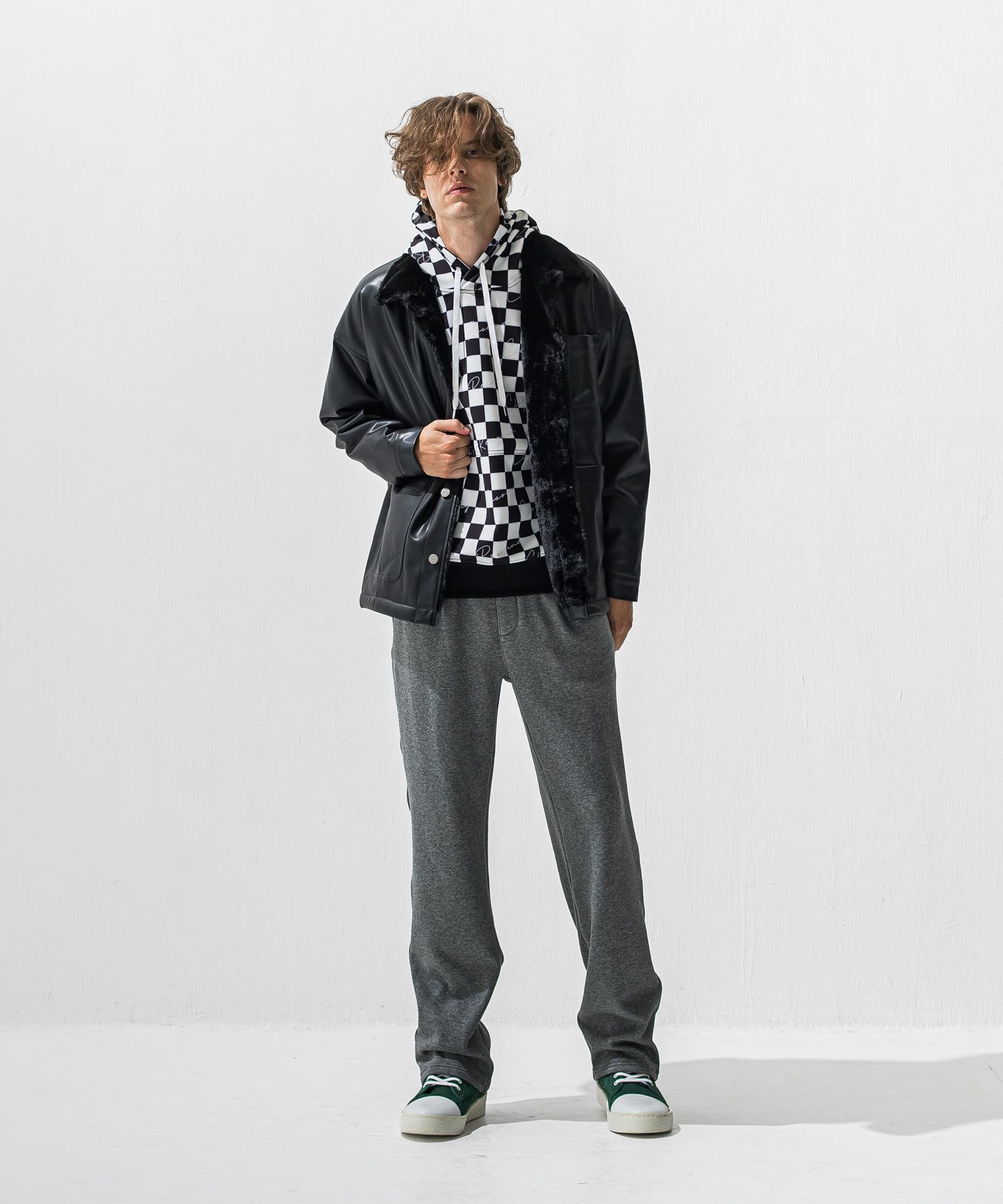 VELOURS FLEECE WIDE TUCK PANTS / RC42-ST-016HWT / 裏起毛セミワイドタックパンツ / チャコール (11月中旬入荷予定)