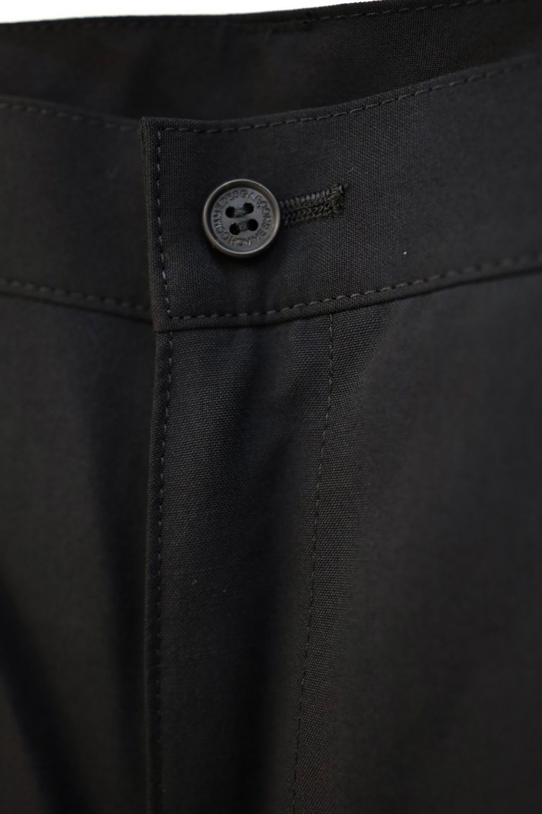 コムデギャルソンオム26SS ウールポプリンテーパードパンツ(HQ-P101-051)BLACK☆2月6日(金)発売！