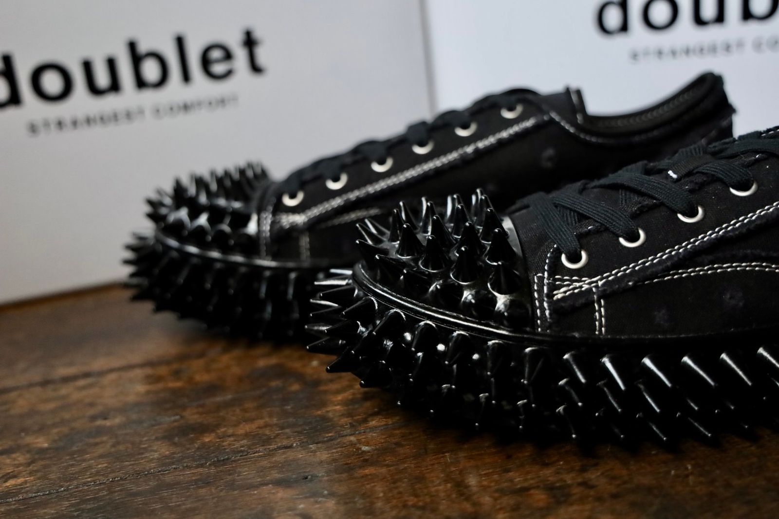doublet 25AW スニーカーSPIKY CANVAS SNEAKER (25AW75FT62)BLACK