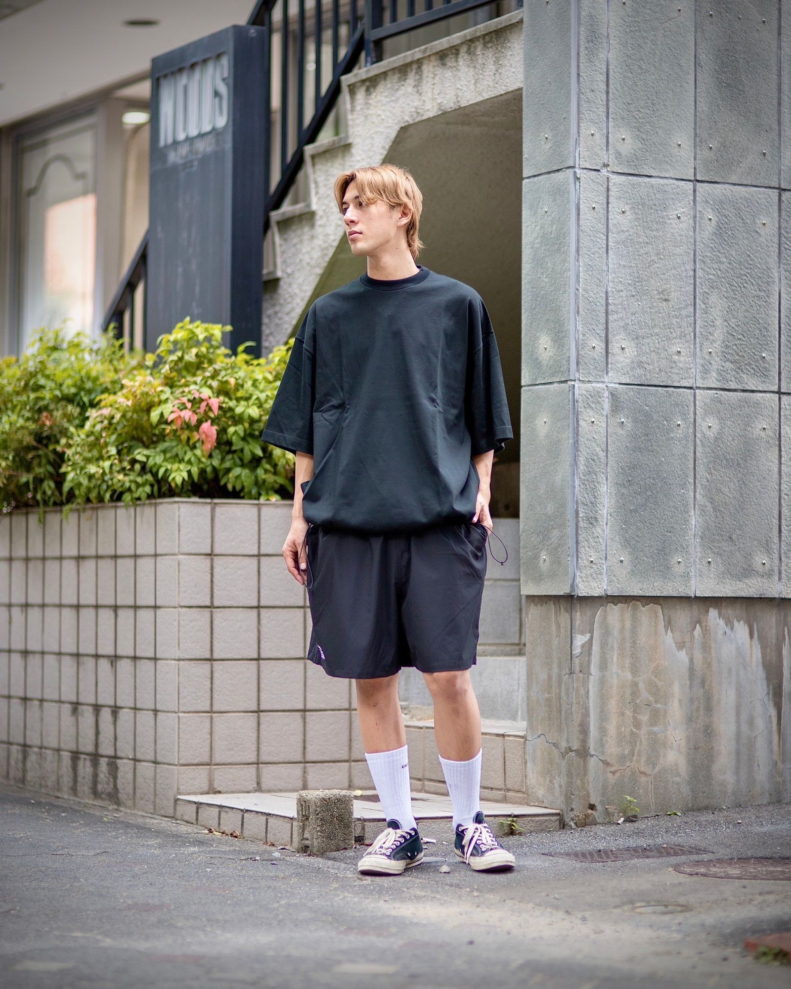 イズネス BALLOON T SHIRT style