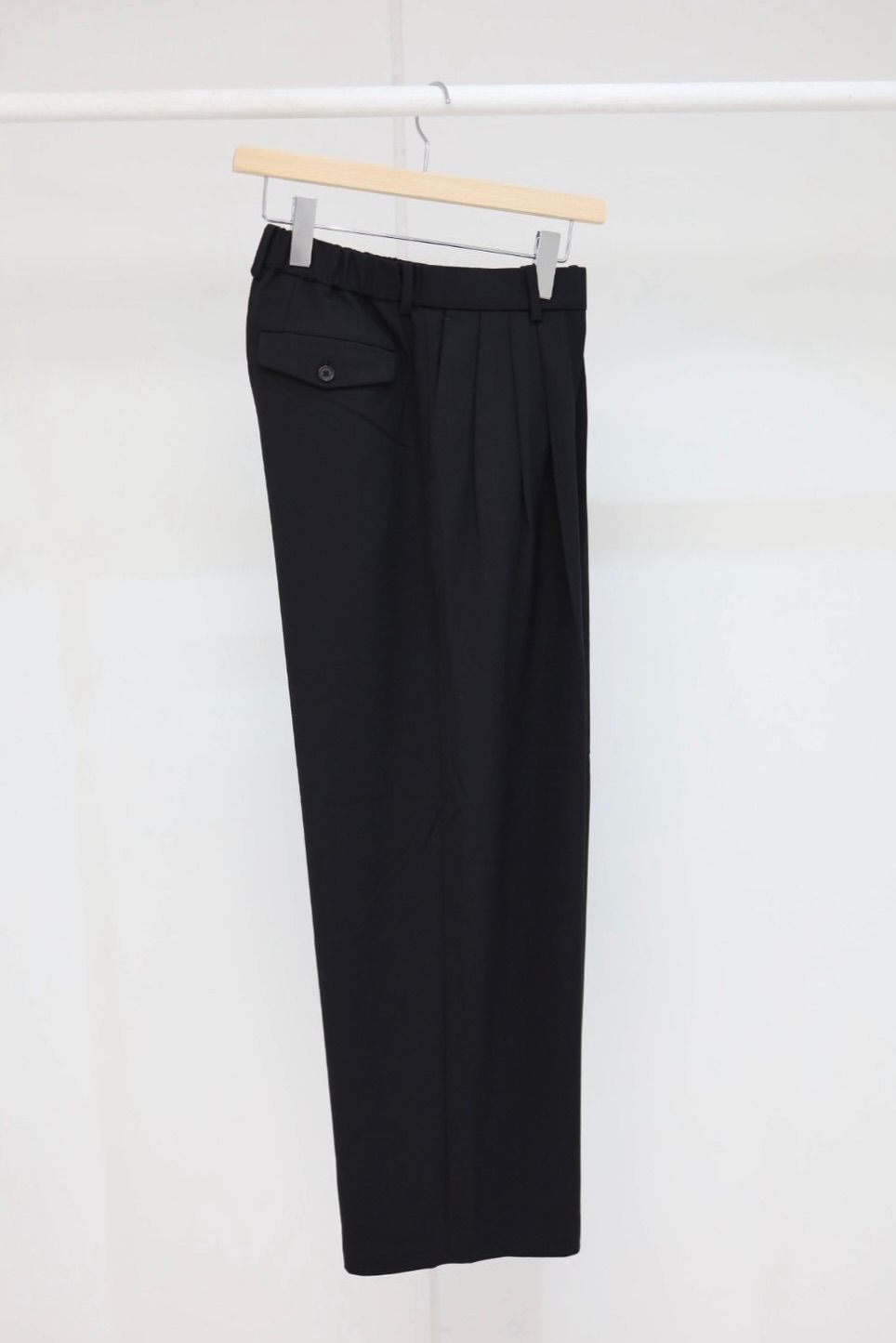 MARKAWARE 26SS TRIPLE PLEATED WIDE TROUSERS(A26A13PT02C)☆新作発売！